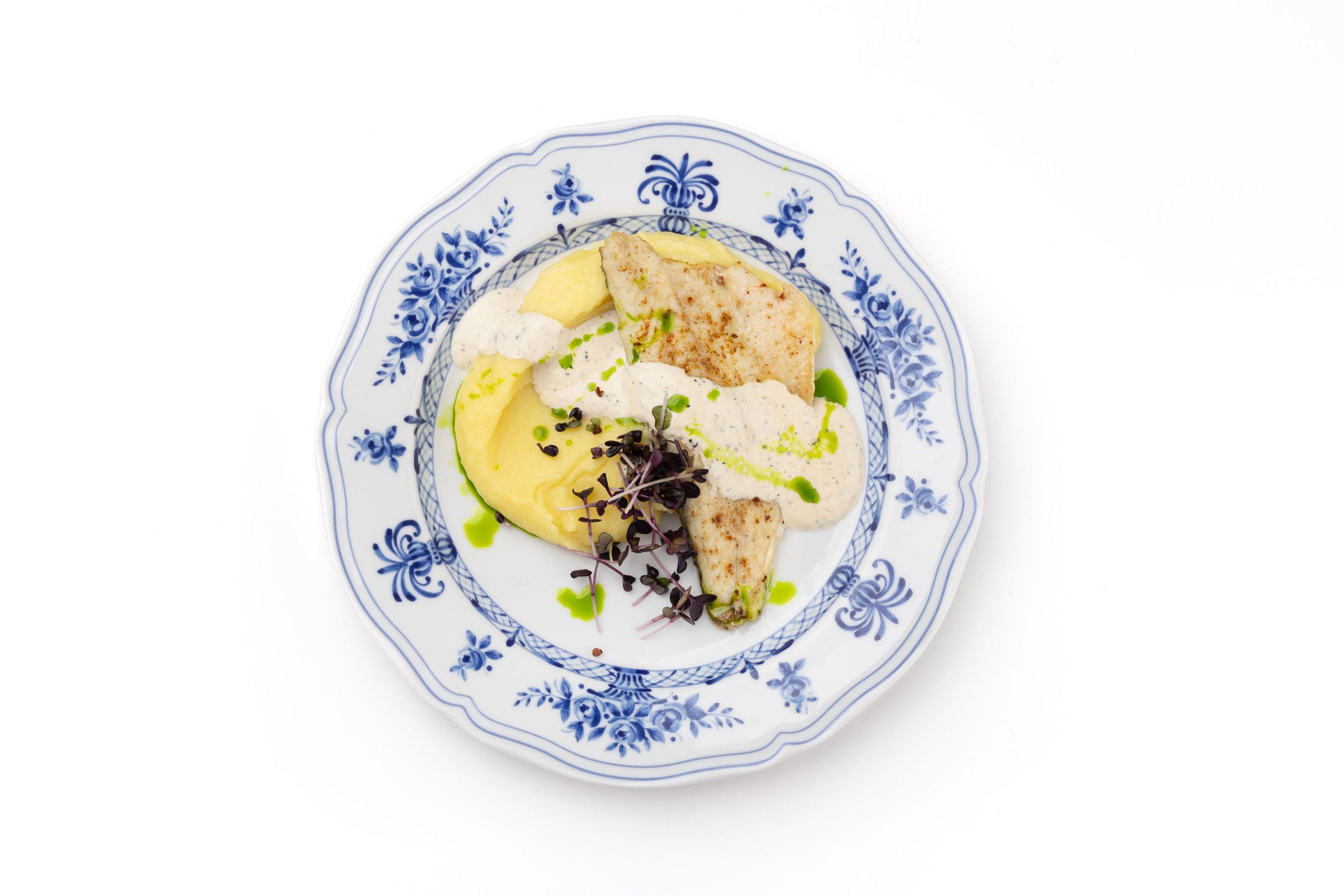 02.03.2026 Доставка, Нино играет в домино. ФОТОГРАФ ВИНОГРАДОВА ДАРЬЯ