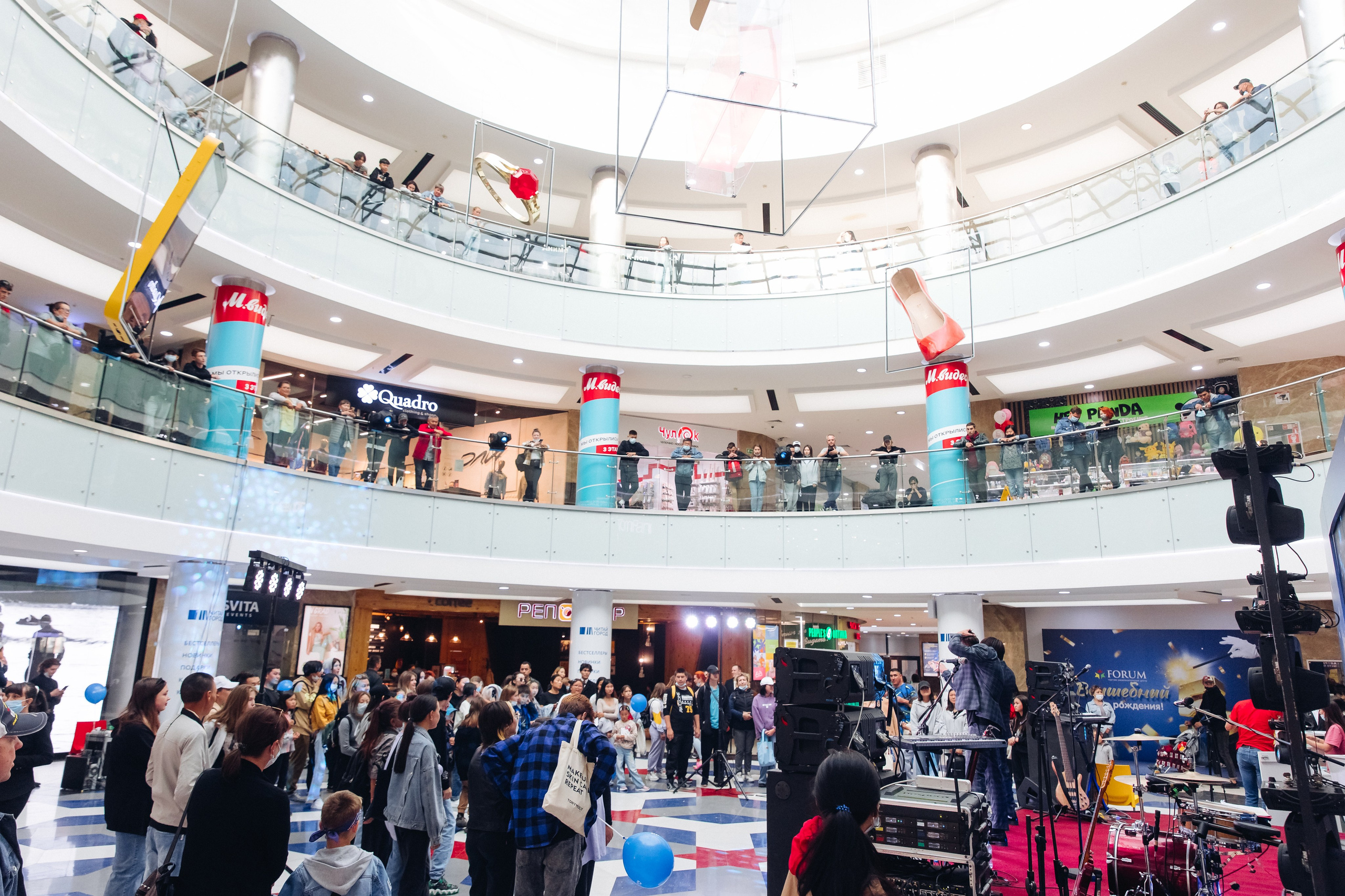 5 лет ТЦ Форум. Свадебный и семейный фотограф в Улан-Удэ