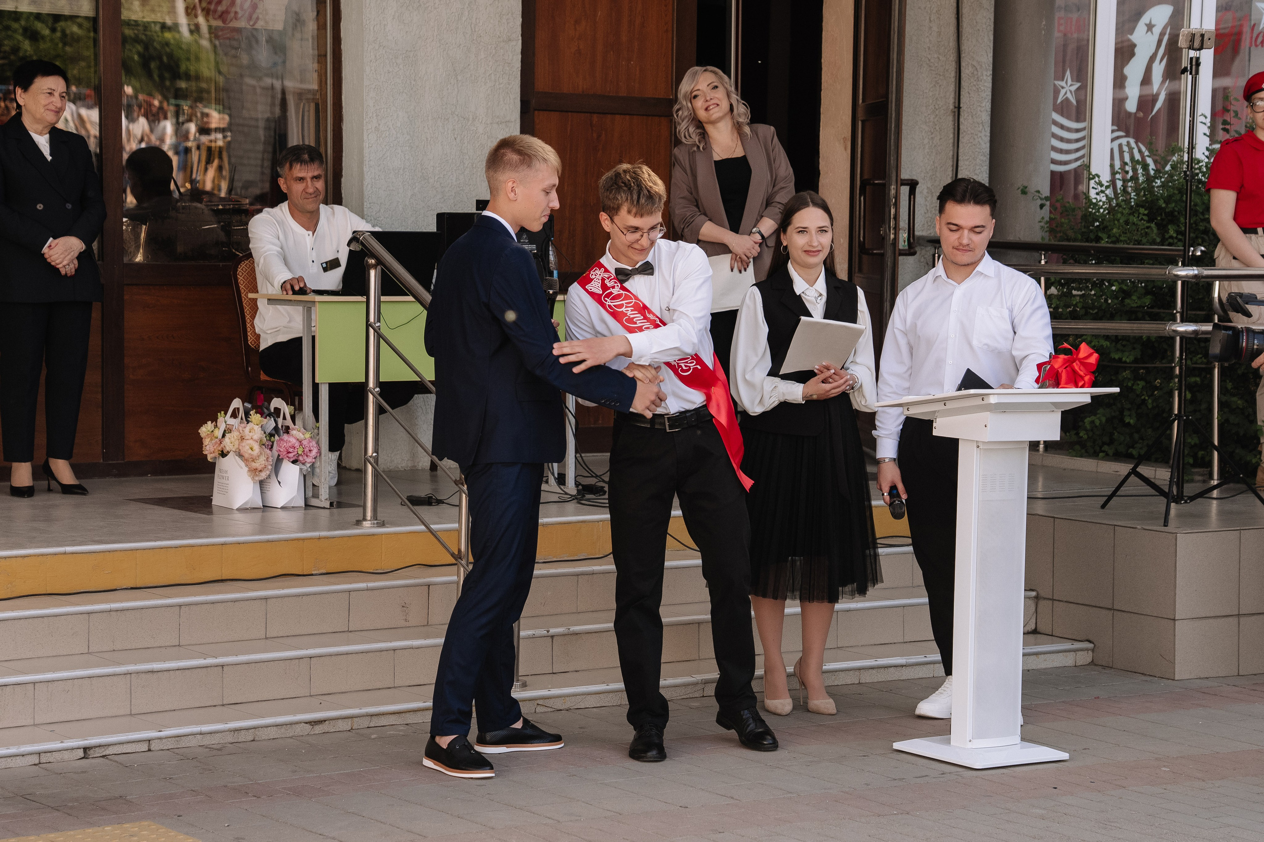 11 класс 40 школа. Выпускные альбомы Натальи Бутко: Новороссийск, Анапа, Геленджик