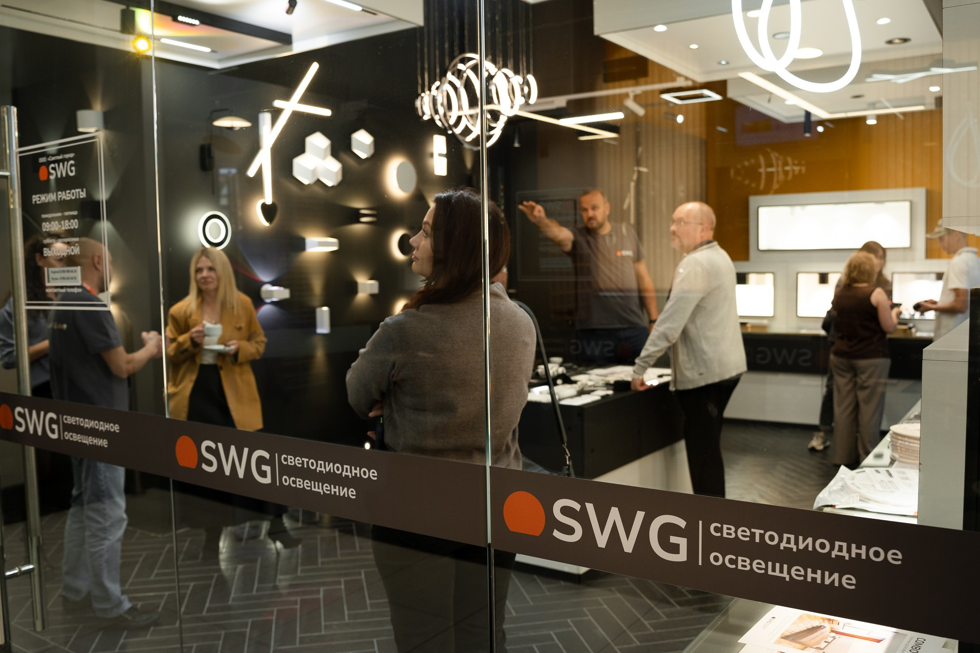Открытие салона SWG. Борщевская Елизавета / фотограф Иркутск