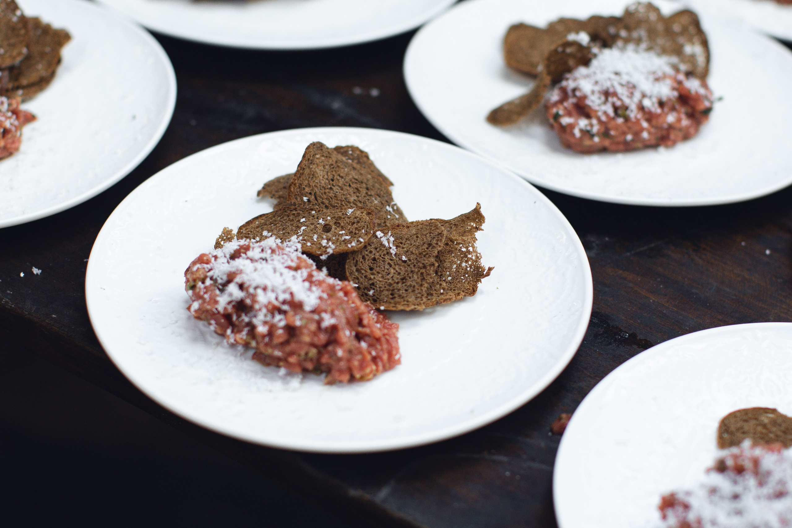 Званый ужин от гастрокафе «Sentori». Свадебные фотографы в г. Сургут Маркова Наталья и Замахина Елена