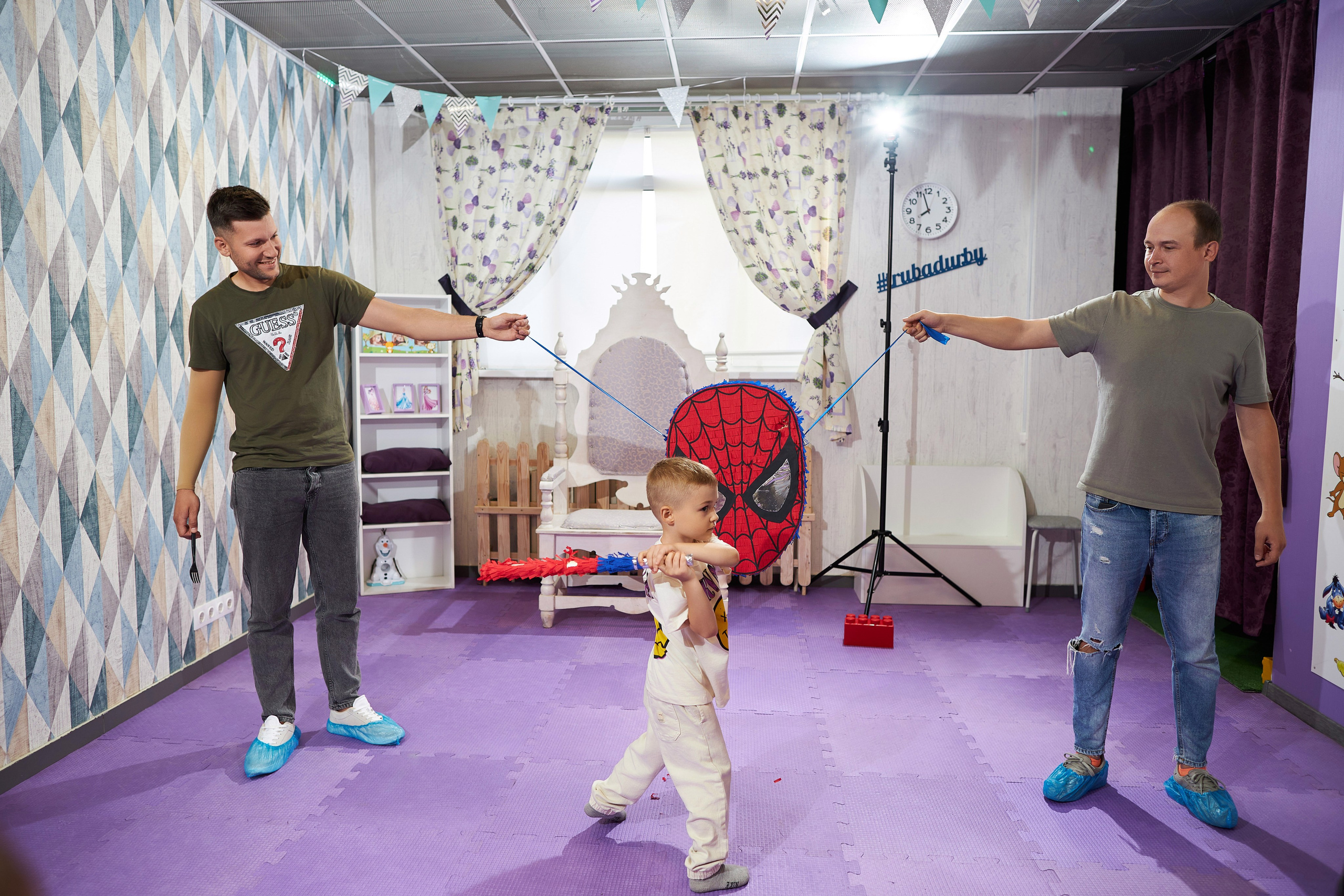 Детский праздник. Свадебная, репортажная фотосъемка и видеосъемка в Минске. Илья и Юлия Ширмановы. Фотограф | Видеограф | Минск