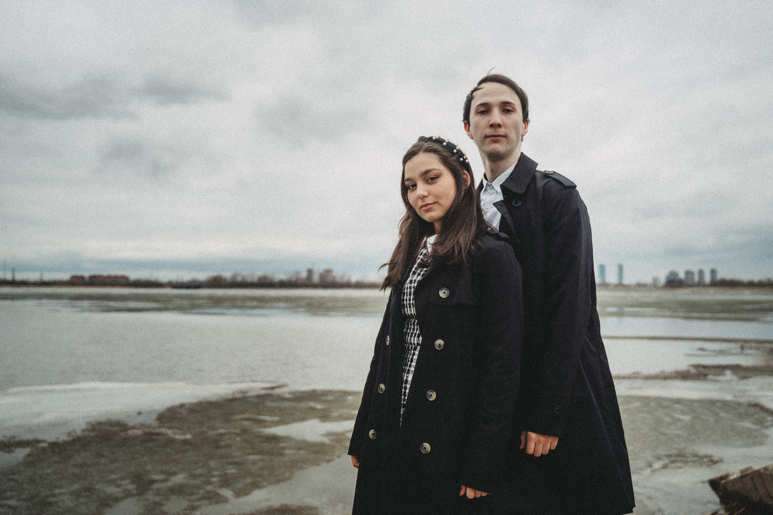 Азат и Маня. Главная