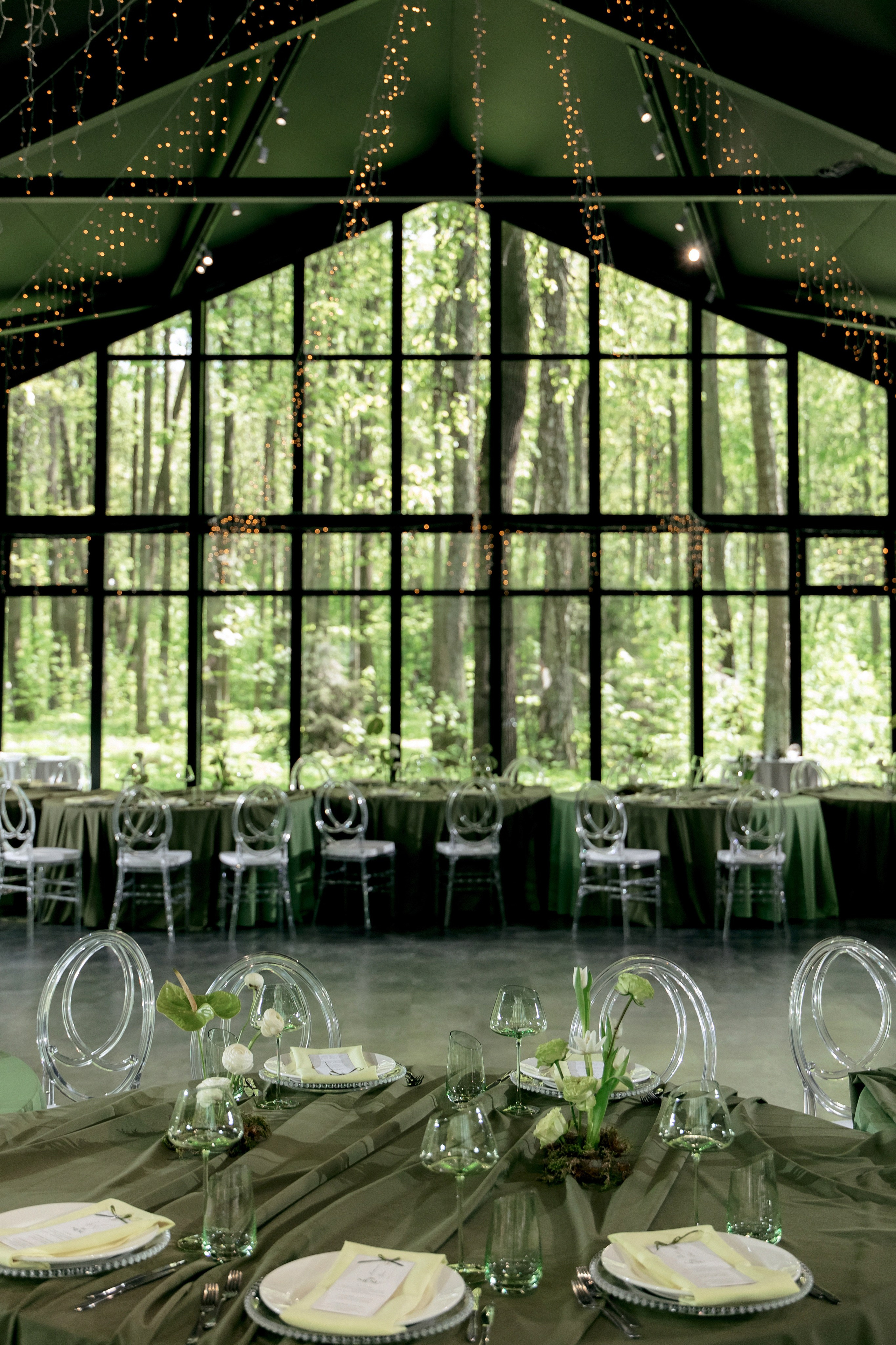 Свадебный декор в зеленом цвете