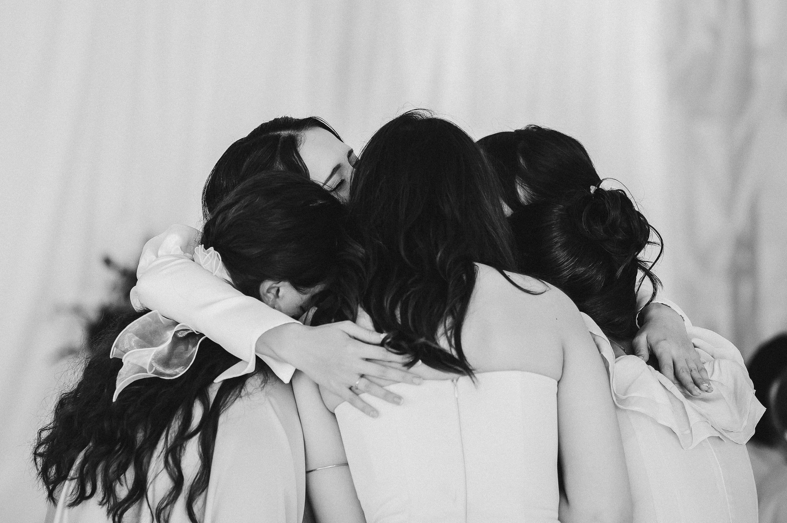 Одним солнечным днем на берегу реки. Евгений Нисковских — свадебный и репортажный фотограф в Тюмени