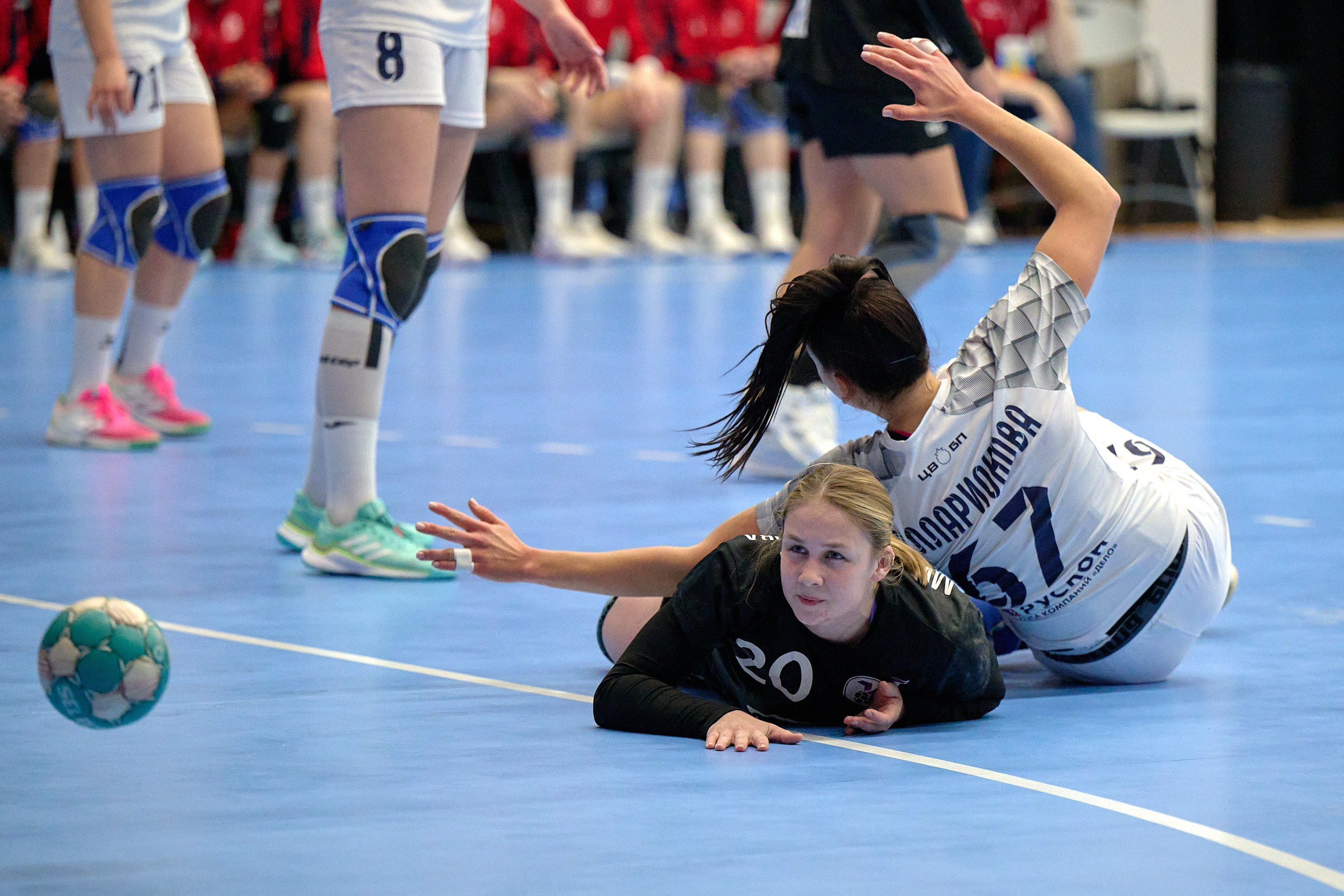 Гандбол. OLIMPBET Суперлига. «Университет» — «ЦСКА». Спортивный репортажный фотограф в Ижевске Сергей Мерзляков