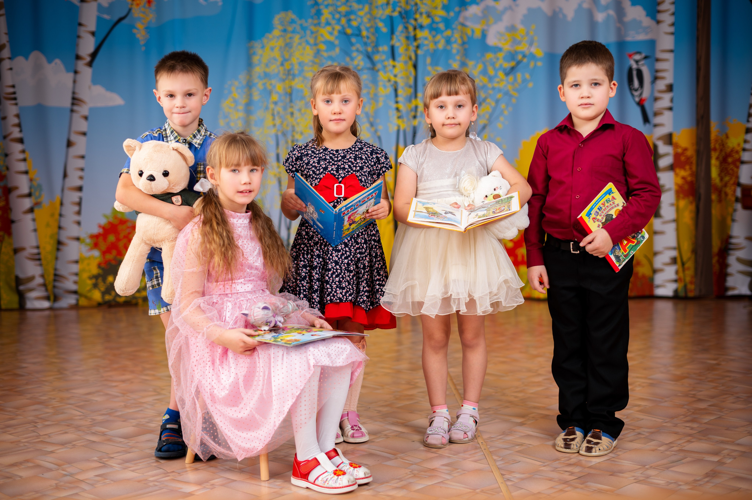 Детская. Фотостудия 220 — первая в Чите фотостудия, предназначенная для работы