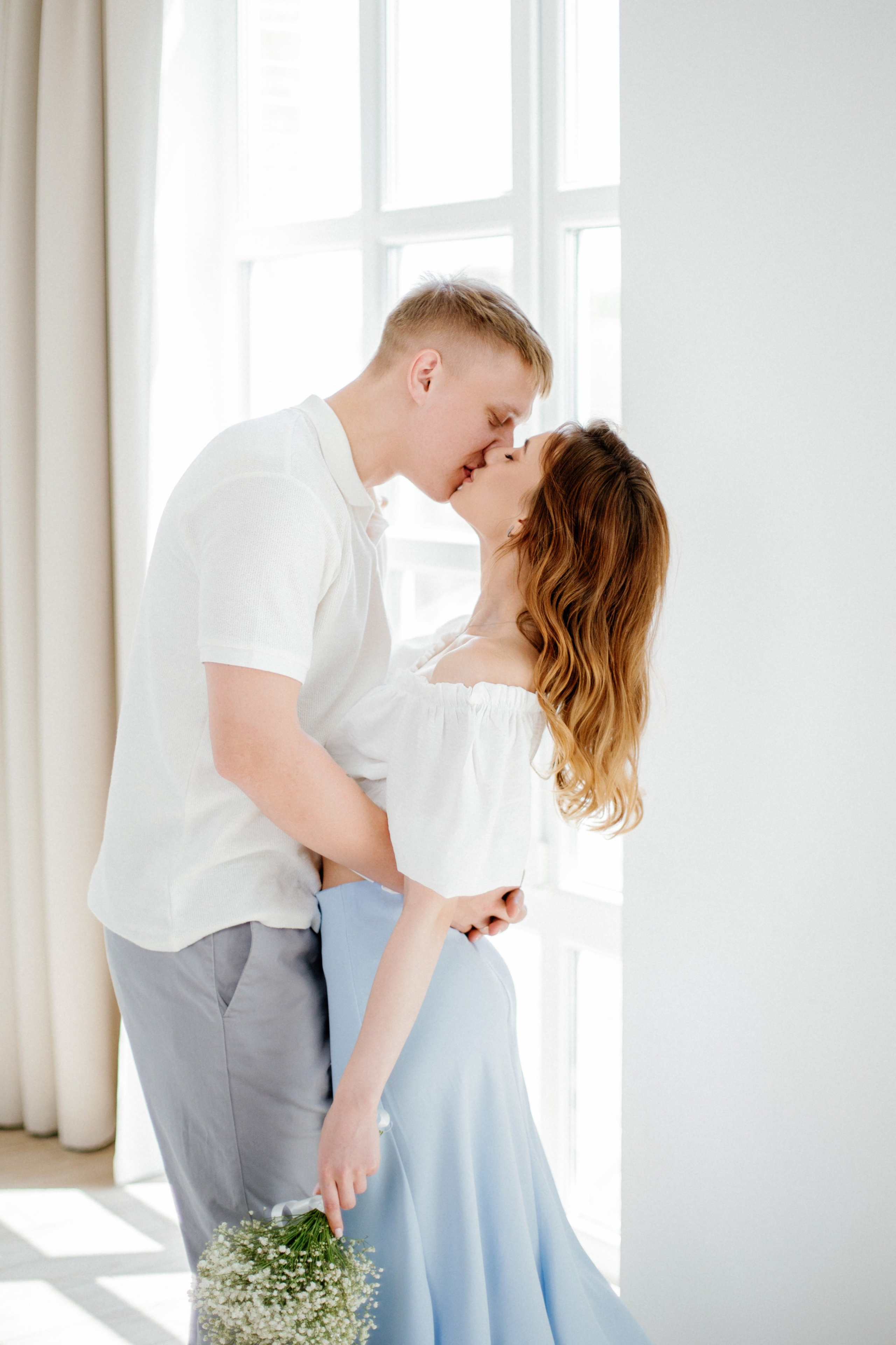 Фотосессия Лав Стори в студии в Ростове