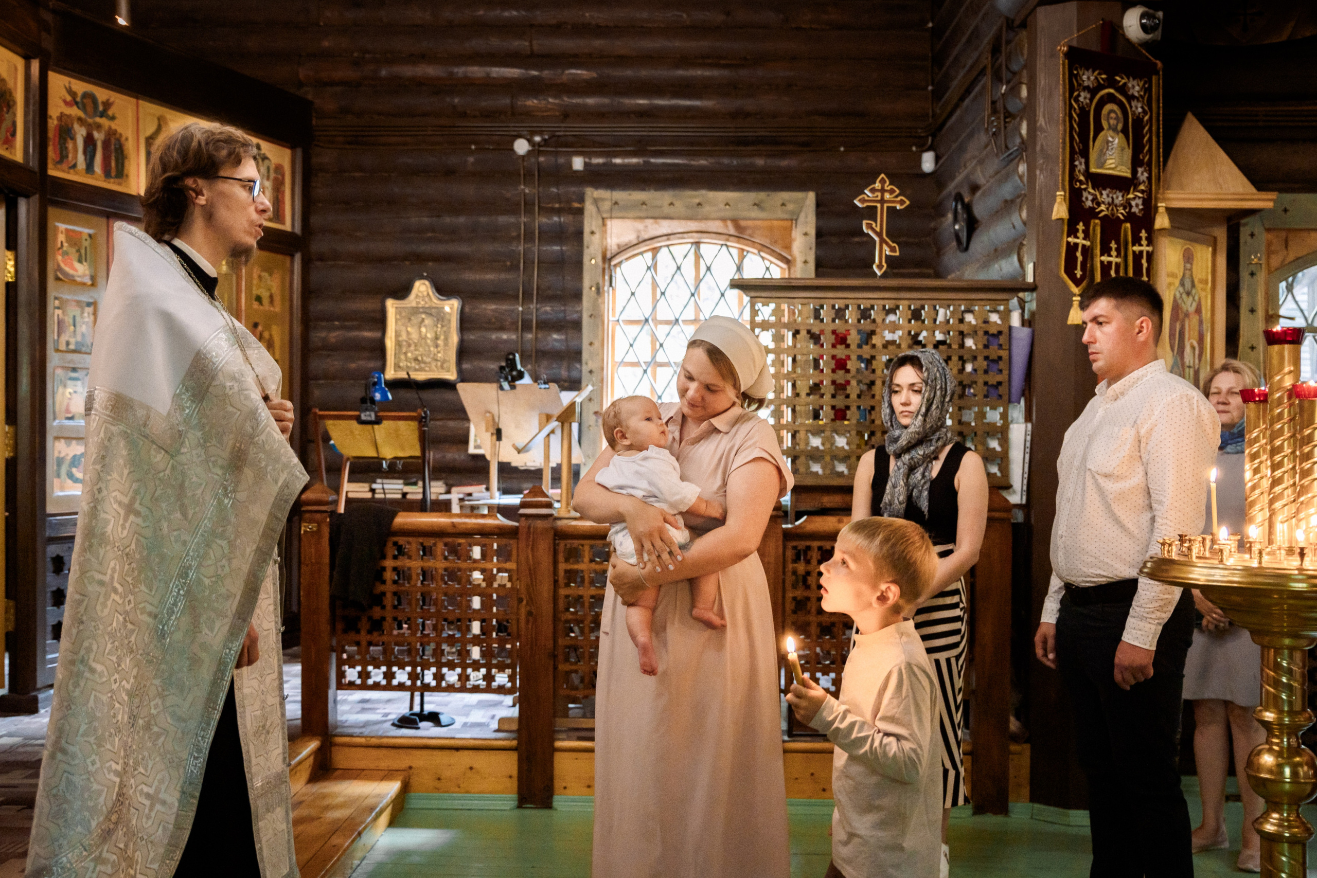 Таинство Крещения Макара. Семьи, портреты, школьные съемки. Фотограф Лагутина Елена. Москва
