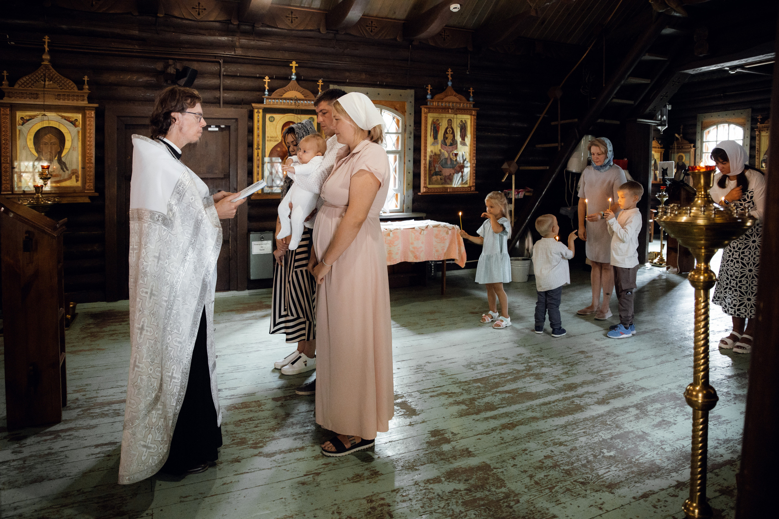 Таинство Крещения Макара. Семьи, портреты, школьные съемки. Фотограф Лагутина Елена. Москва