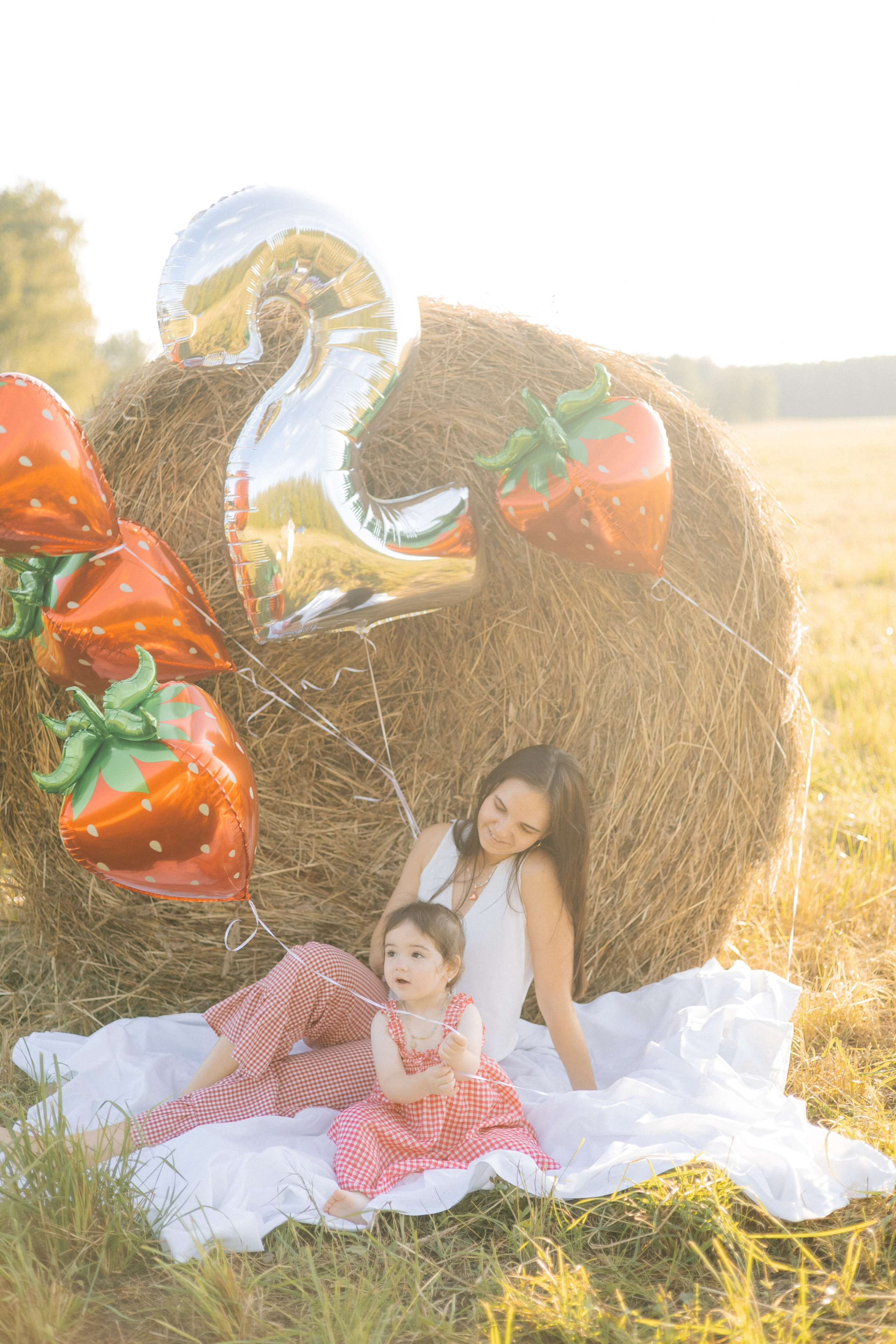 Алина и Бэлла. Фотографирую семьи, любовь и женский портрет