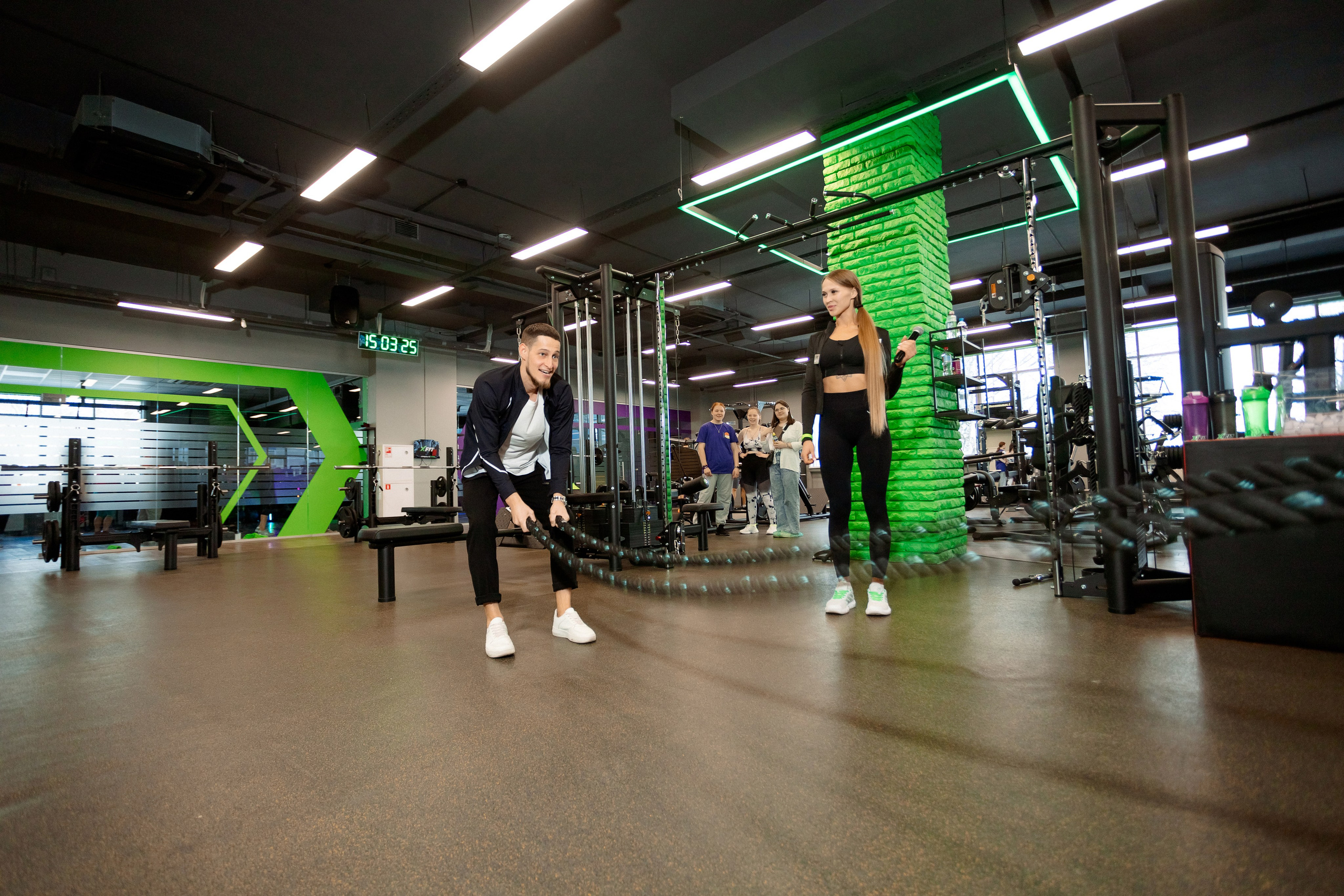 РЕПОРТАЖ: ФИТНЕСС-КЛУБ X-FIT. Профессиональный фотограф в Ижевске Леша Петров