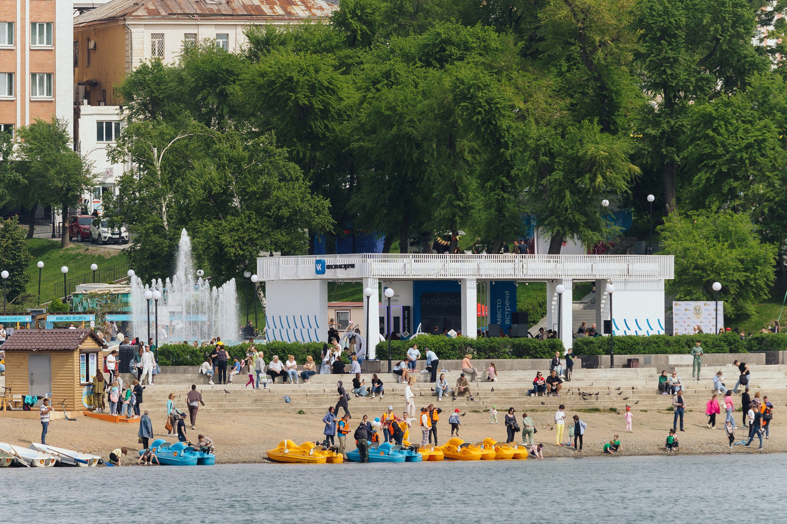 ВК МЕСТО ВСТРЕЧИ. Wedding and family photographer in Vladivostok Anton Blokhin