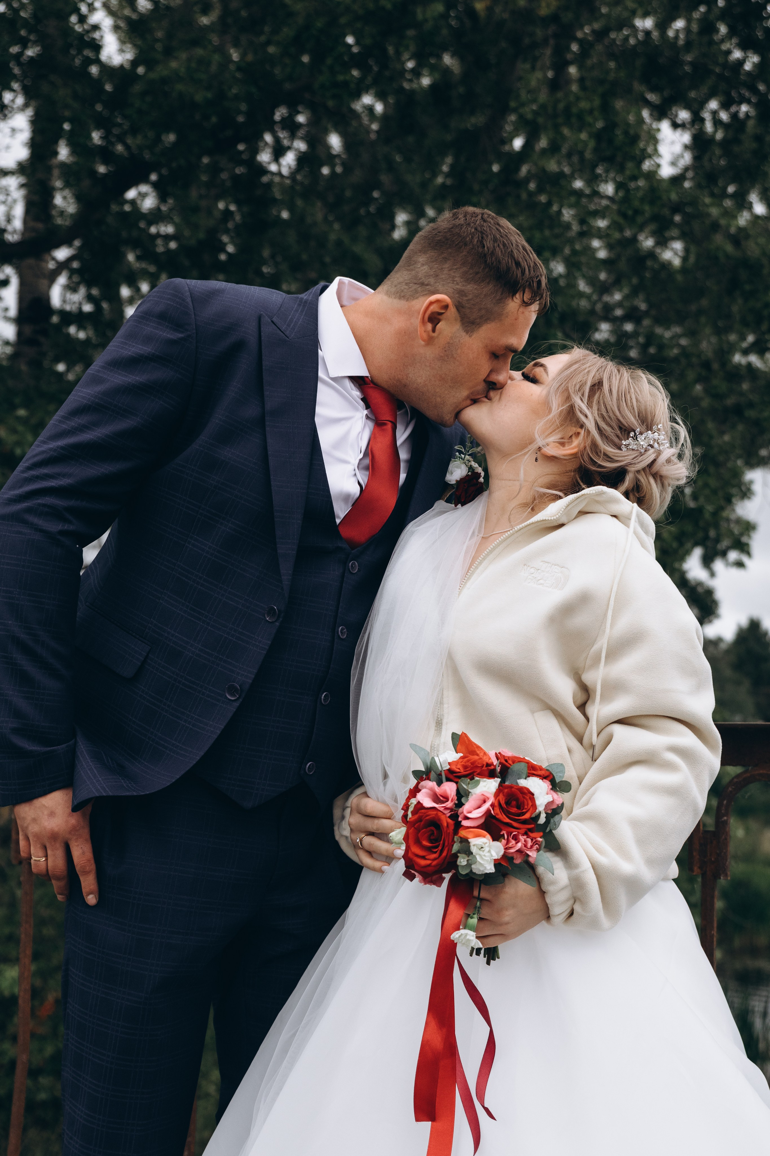 Ирина и Виктор. Семейный и свадебный фотограф Анастасия Слободчикова. Лысьва, Чусовой, Пермь