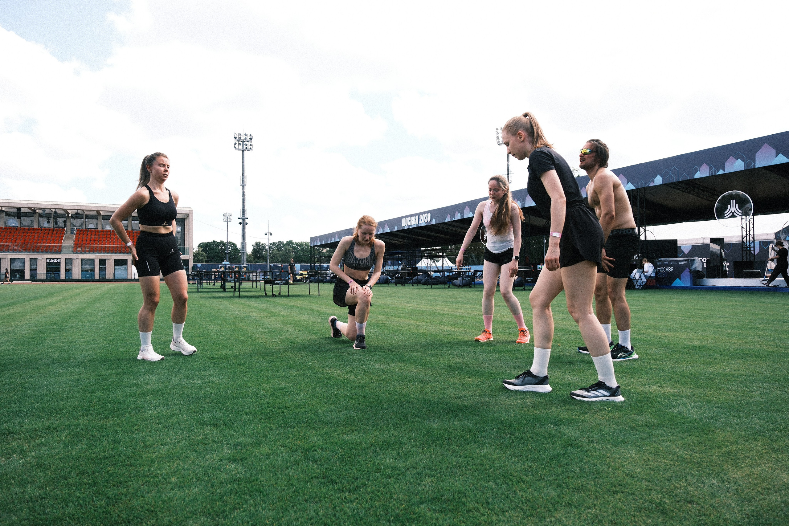 «Сбежим?». M. Neizvestniy — уличная и спортивная фотография
