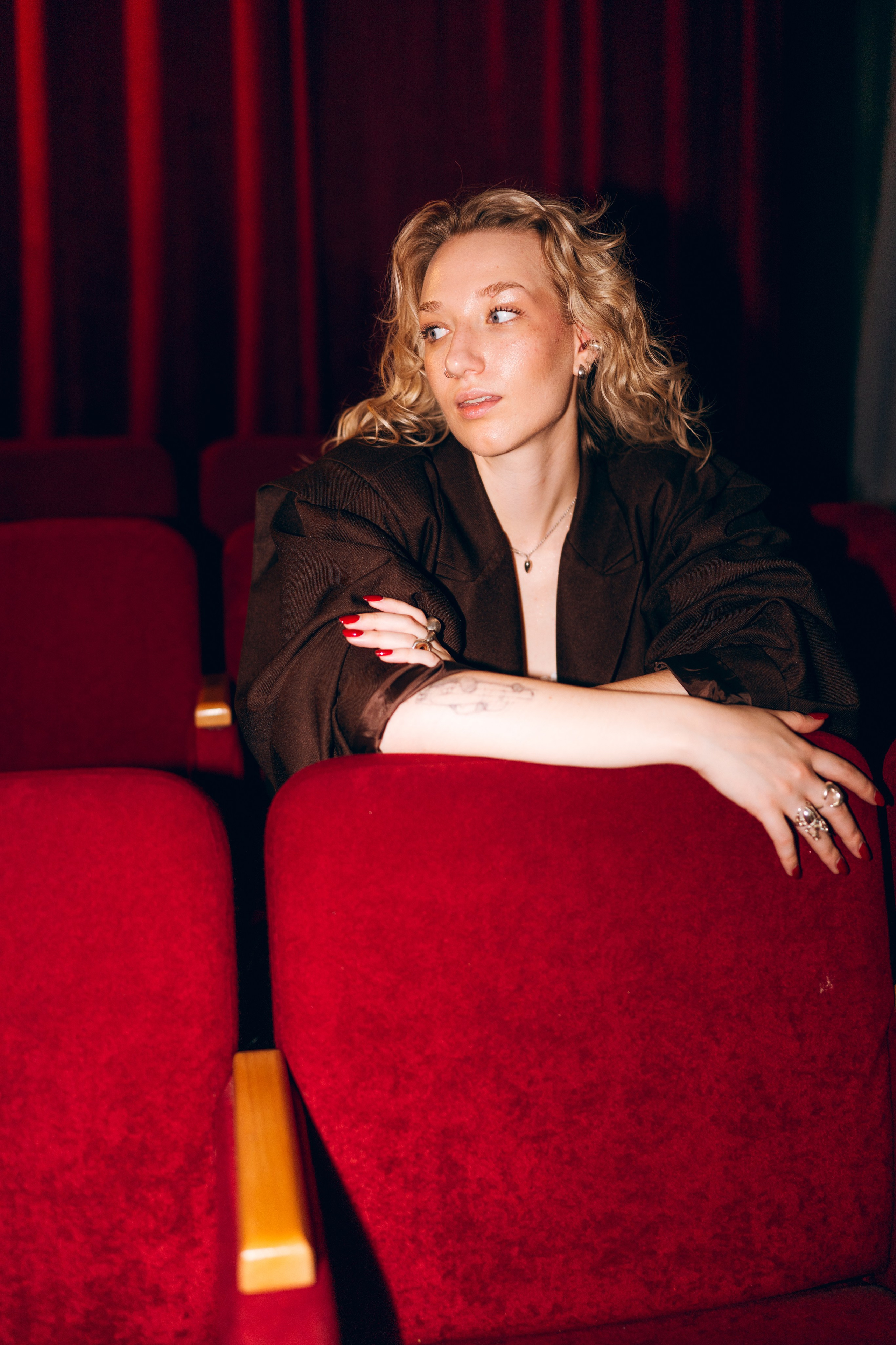 Софа в кино?. Максим Яковлев — фотограф в Москве