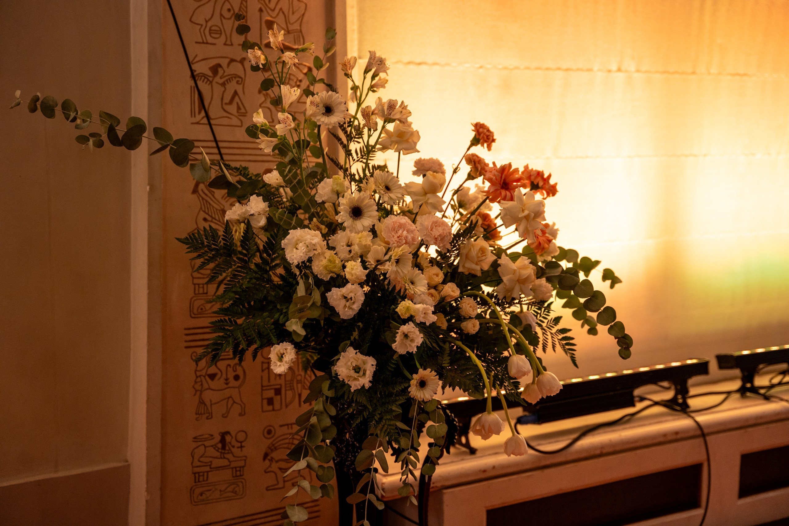 Юбилей в доме Смирнова. Kirillova Studio — мастерская декора и событий Юли Кирилловой