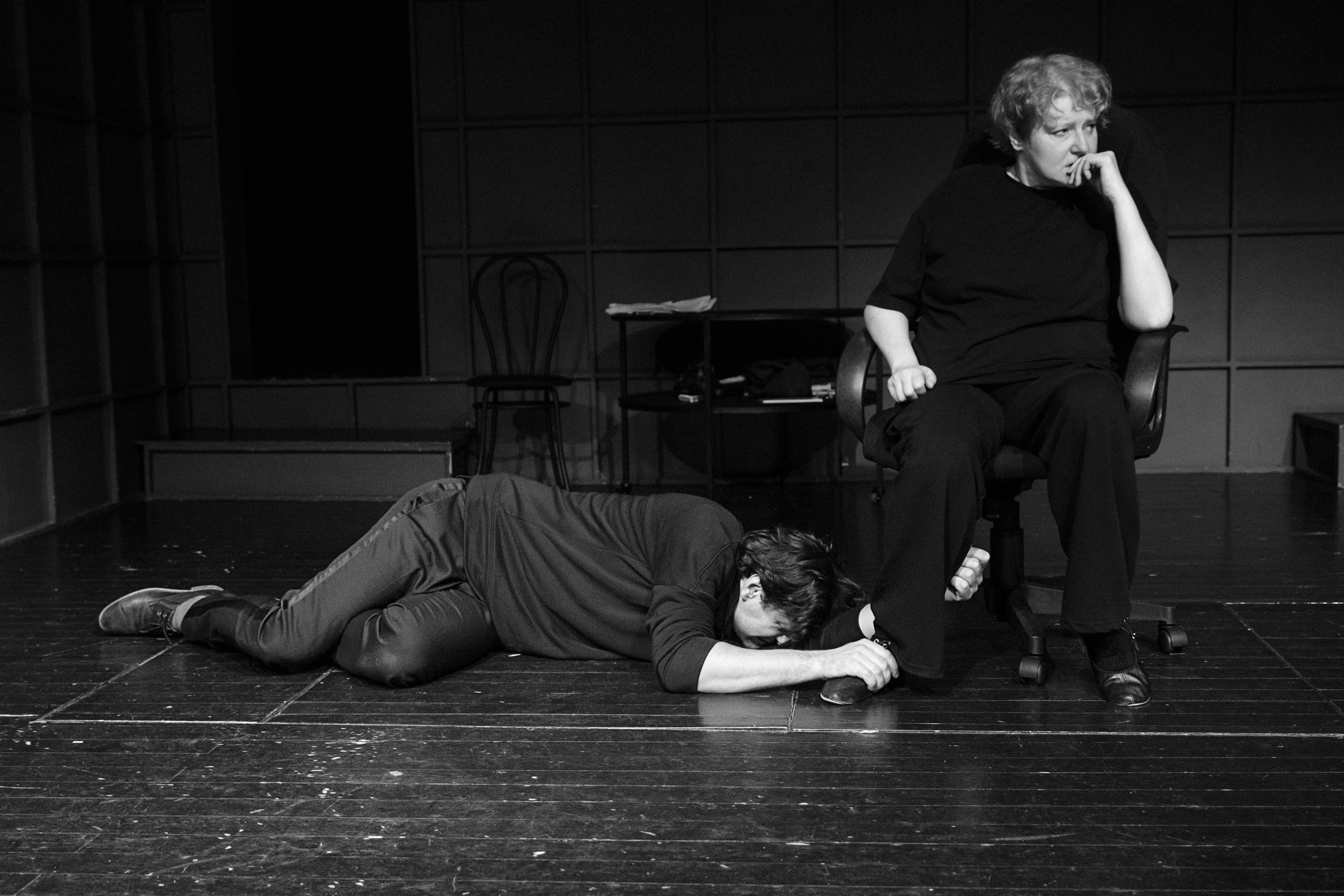 Репетиция спектакля «ДЫШИ!» в театре ЧЕЛОВЕК. Фотограф Денис Кулешов. Москва, Россия, Мир