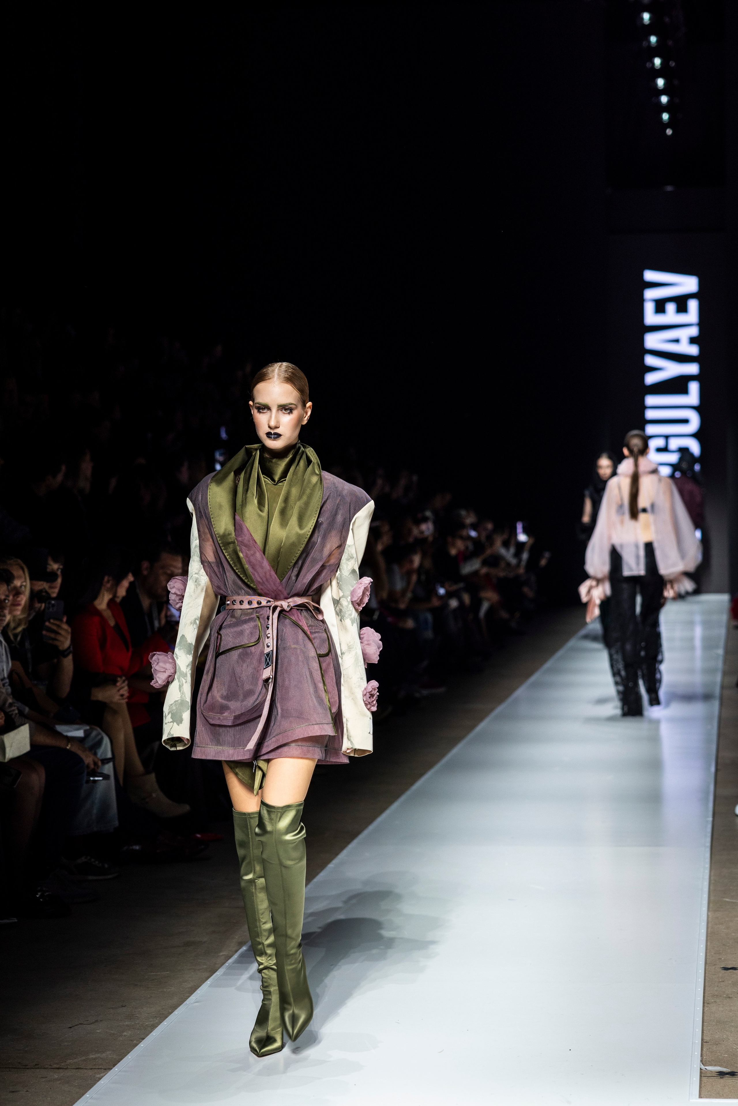 Показ Игоря Гуляева 2024. Фотограф в Москве Ира Никина