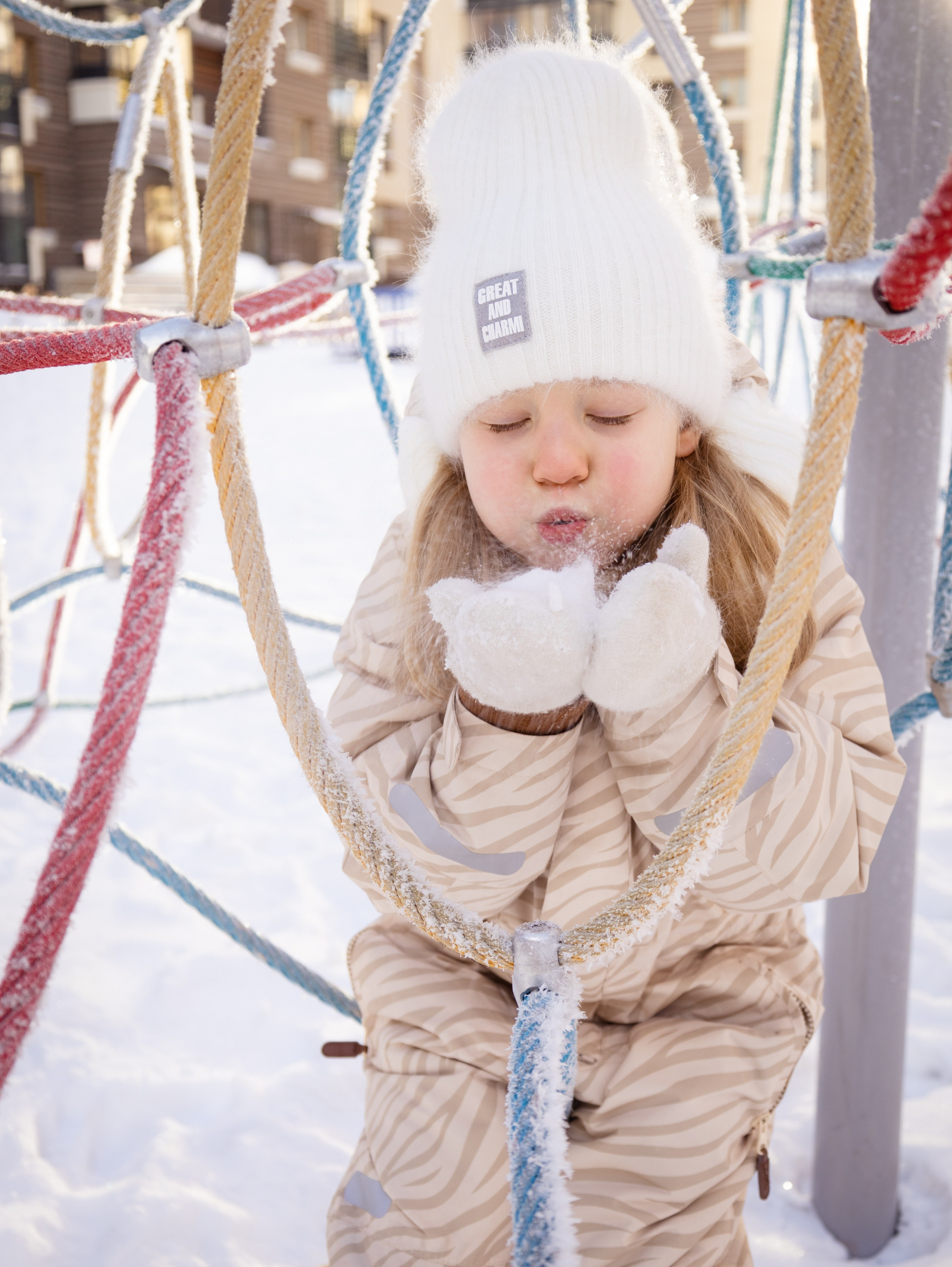 Лена и Лиза. Фотосессия в Академгородке. Красноярск. Фотограф Ирина Колесникова