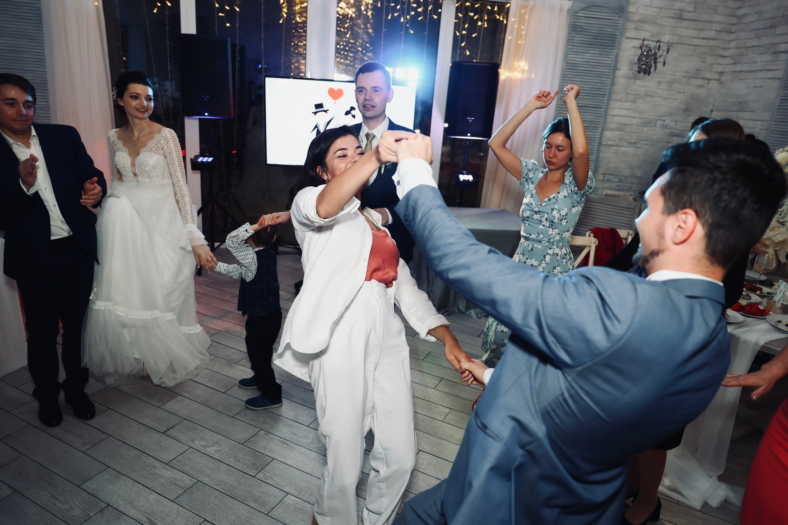 Марина и Дима. Ведущий на свадьбу в Москве Зубков Алексей