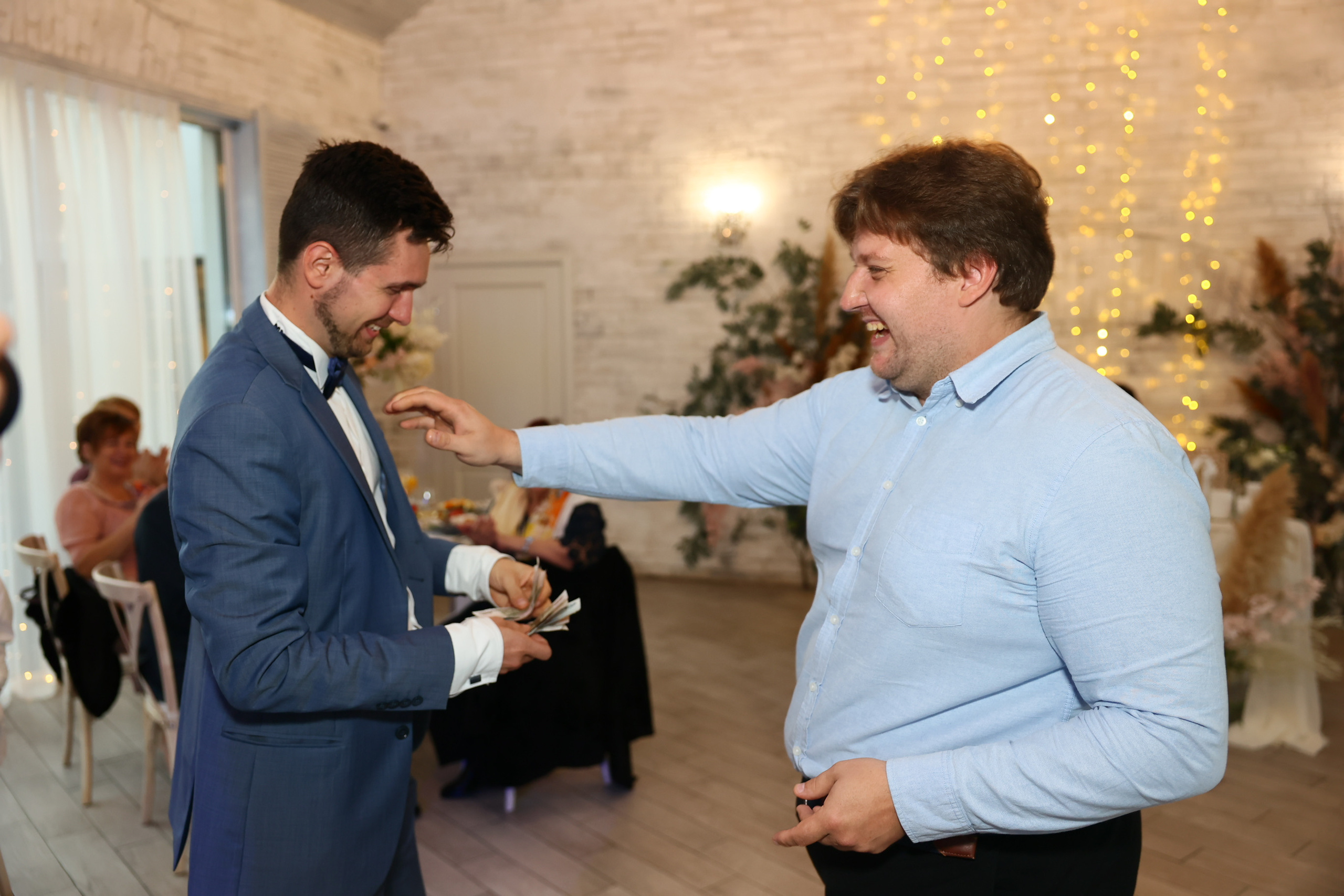 Марина и Дима. Ведущий на свадьбу в Москве Зубков Алексей