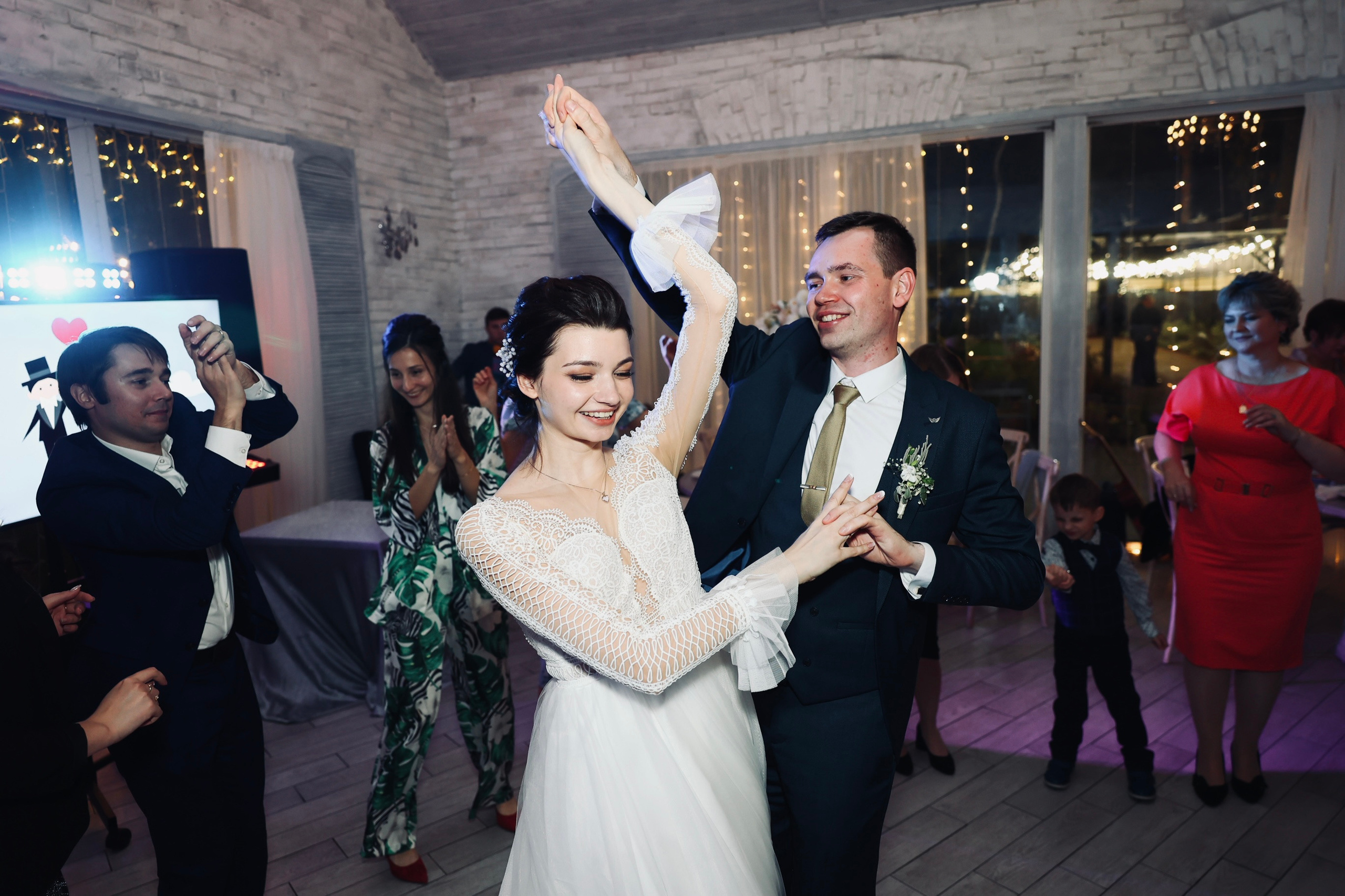 Марина и Дима. Ведущий на свадьбу в Москве Зубков Алексей