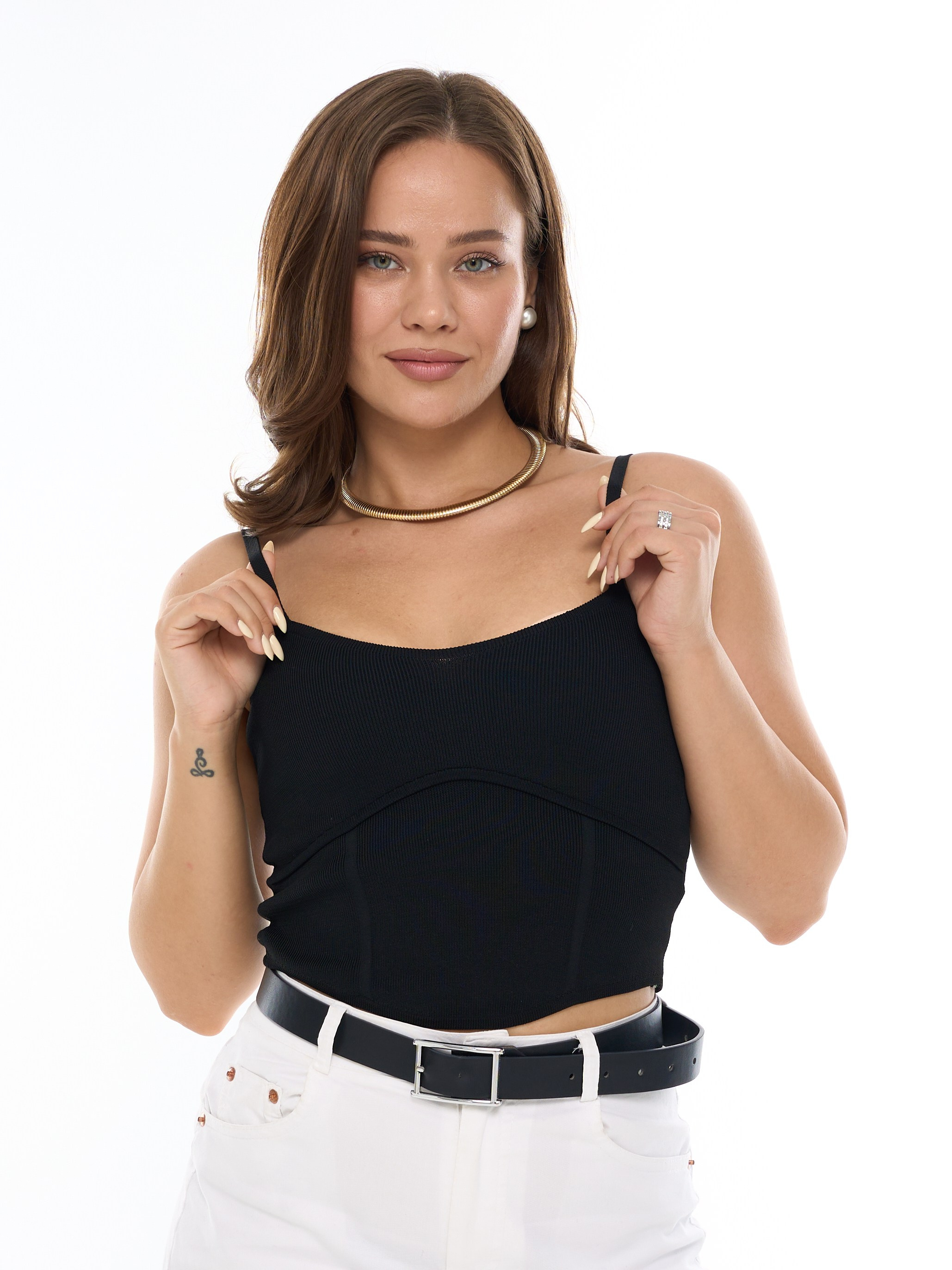 Фотомодель для маркетплейсов Таня. Фотосъёмка для марктеплейсов Studio 11.11