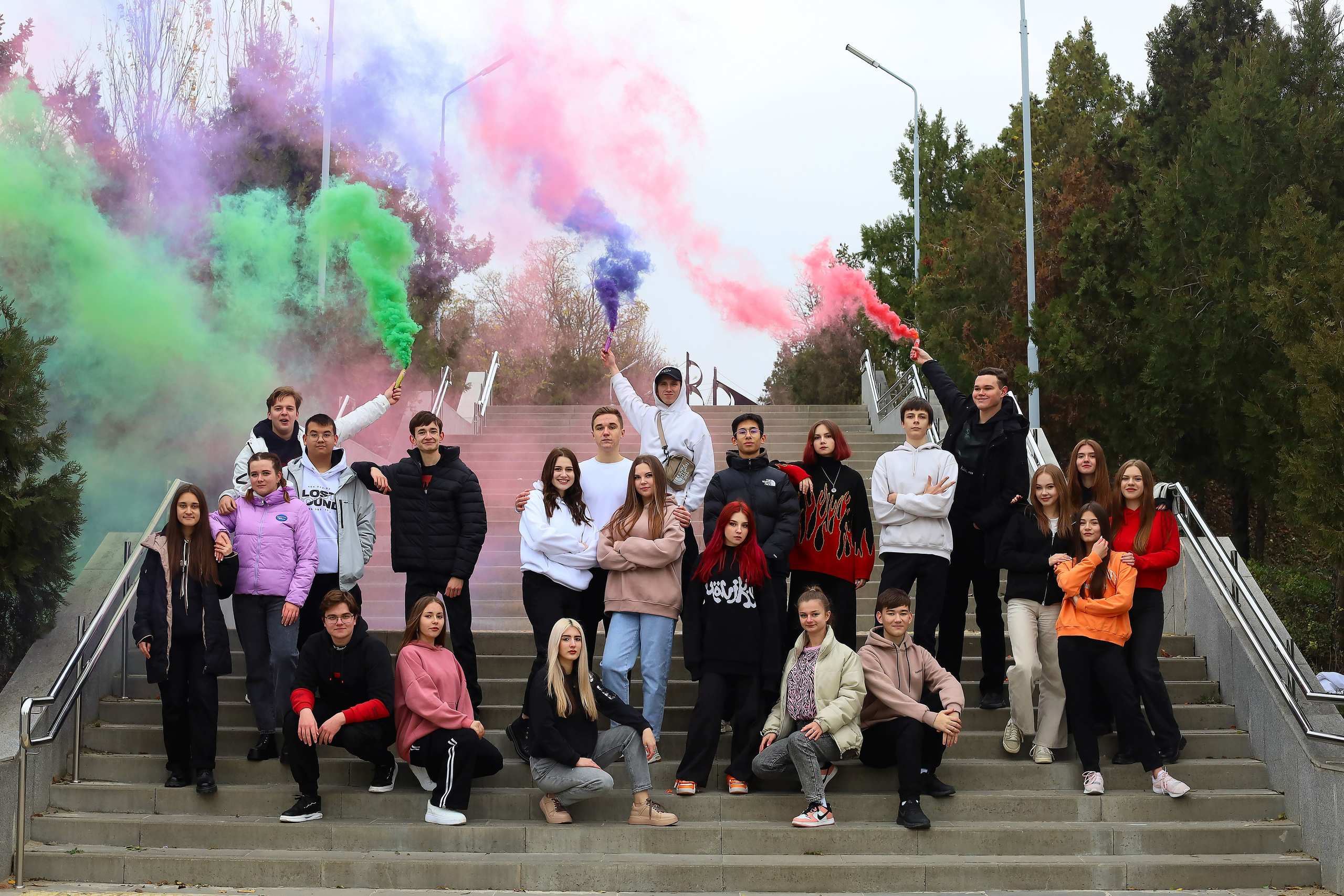ФОТОСЕССИЯ ДЛЯ ВЫПУСКНИКОВ 35 ШКОЛЫ Г. ТАГАНРОГА. Выпускные альбомы в Таганроге и Ростовской Области