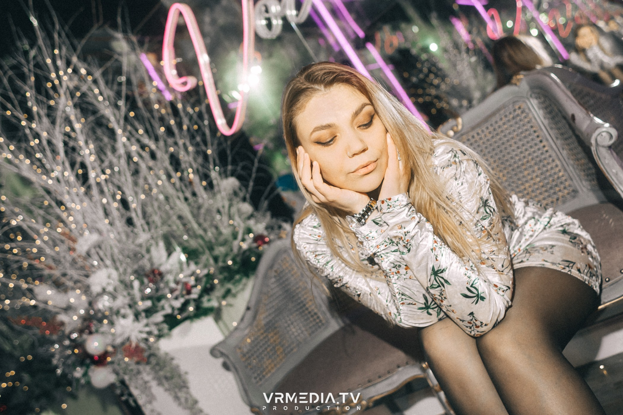 MERRY CHRISTMAS в караоке-баре «Volna»