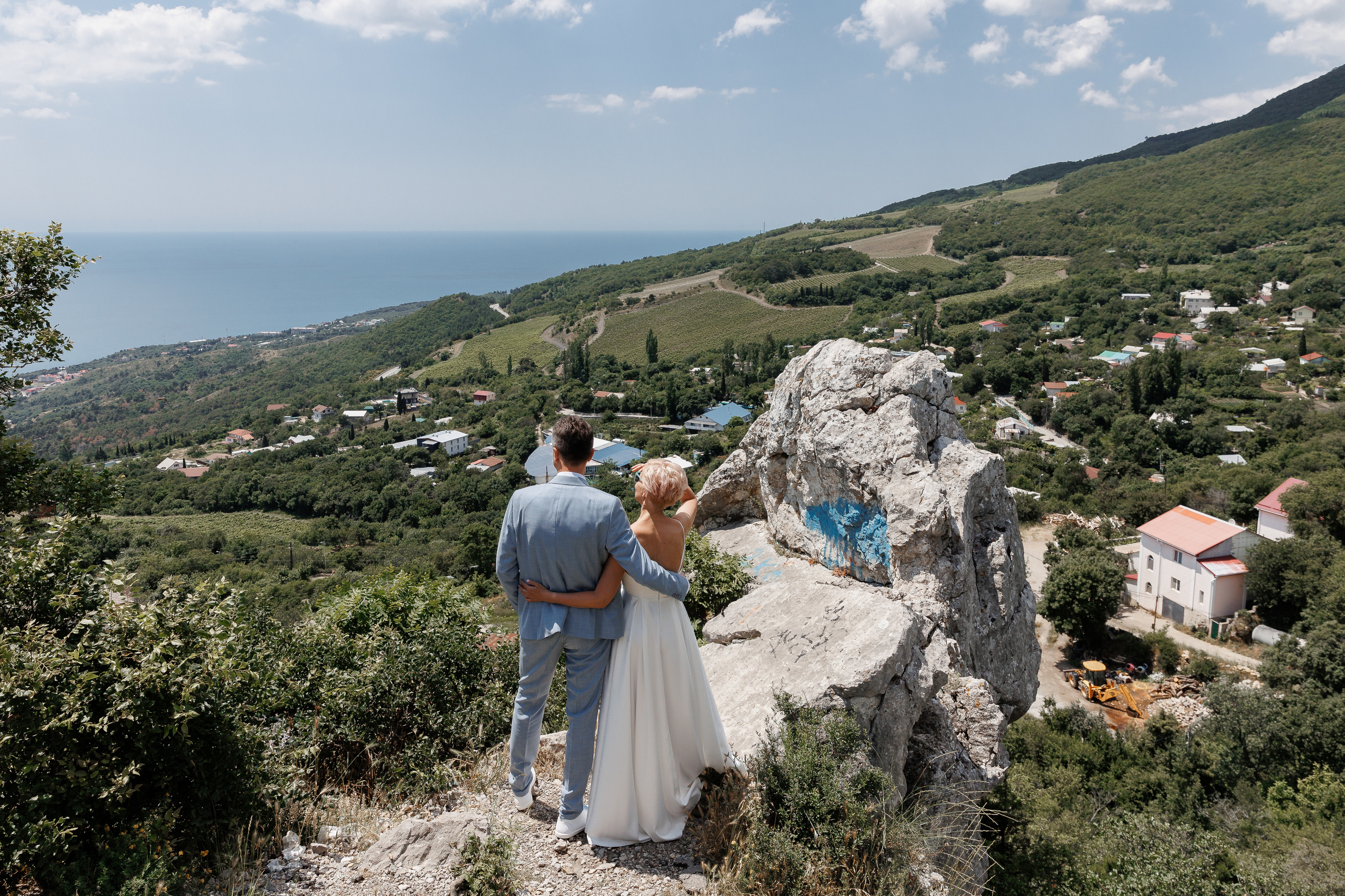 Ялта и Винный парк. Анонс свадьбы Дмитрия и Анны. Свадебный фотограф в Крыму и Севастополе Ольга Баскакова