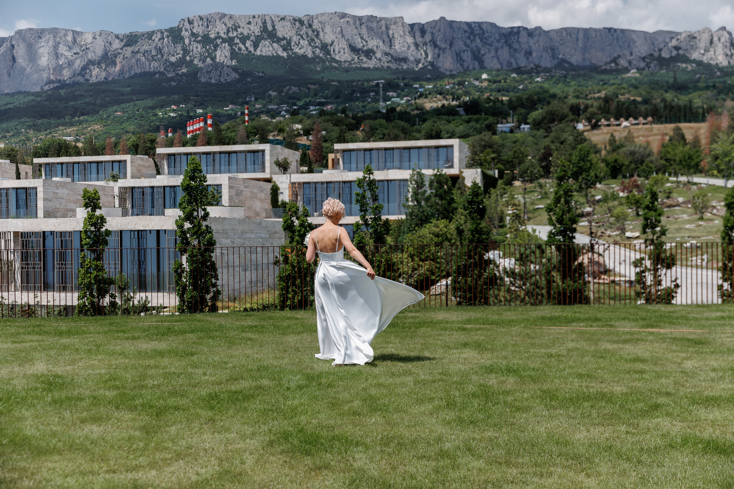 Ялта и Винный парк. Анонс свадьбы Дмитрия и Анны. Свадебный фотограф в Крыму и Севастополе Ольга Баскакова