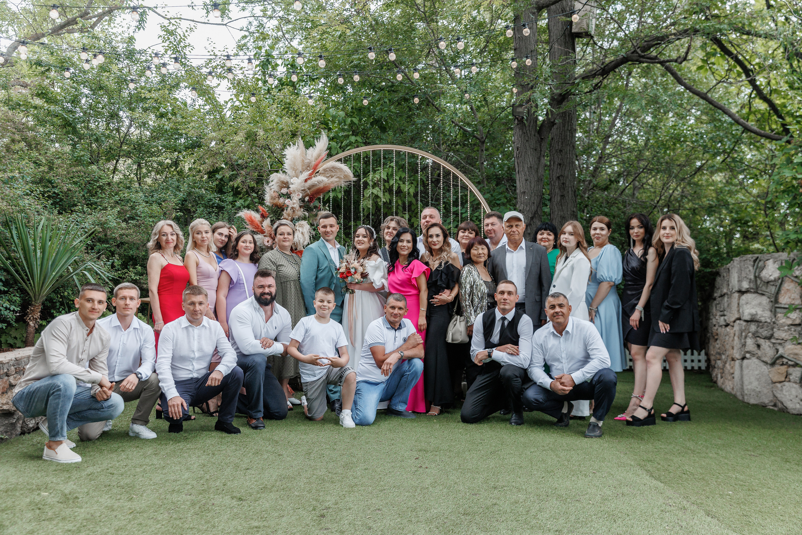 Южная терраса с бордовыми акцентами. Анонс свадьбы Анастасии и Ивана. Свадебный фотограф в Крыму и Севастополе Ольга Баскакова