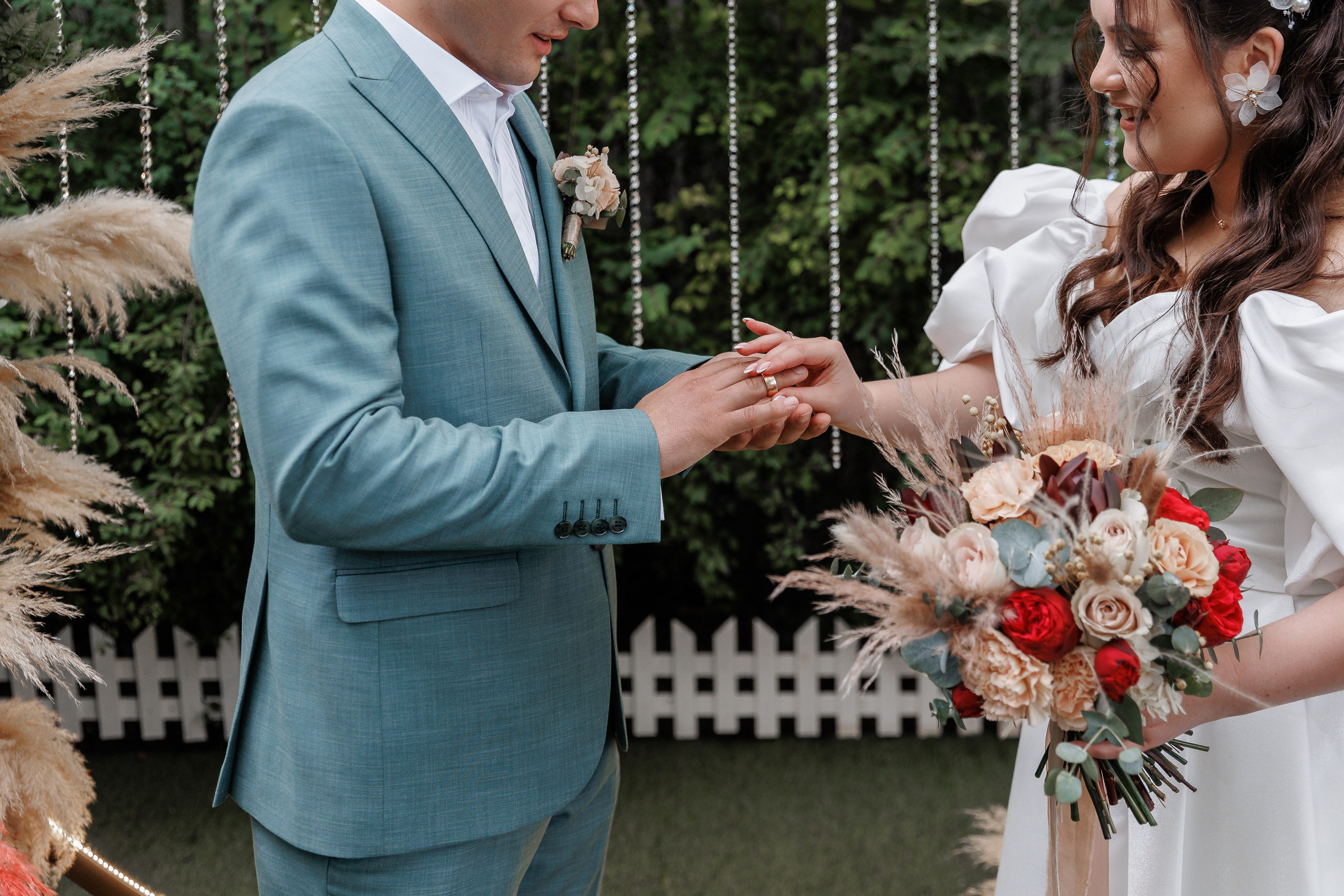 Южная терраса с бордовыми акцентами. Анонс свадьбы Анастасии и Ивана. Свадебный фотограф в Крыму и Севастополе Ольга Баскакова