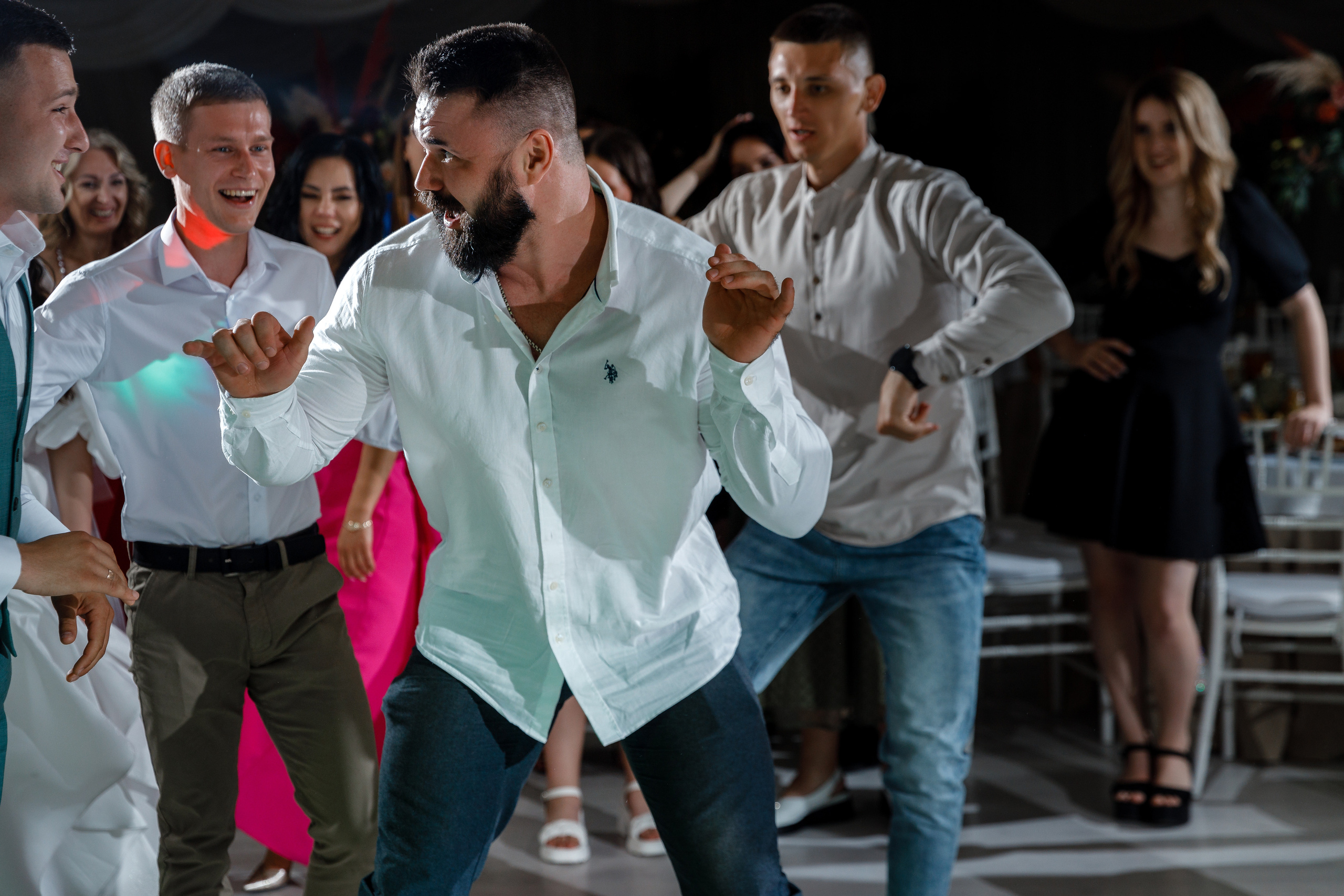 Южная терраса с бордовыми акцентами. Анонс свадьбы Анастасии и Ивана. Свадебный фотограф в Крыму и Севастополе Ольга Баскакова