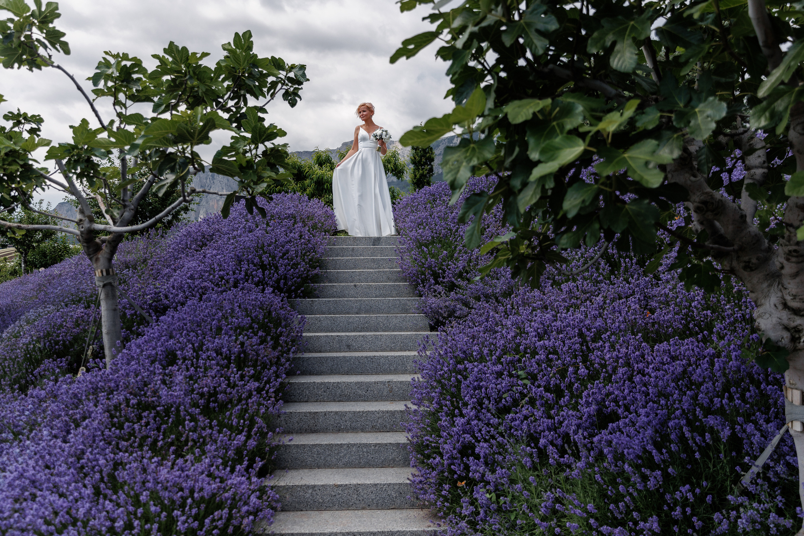 Ялта и Винный парк. Анонс свадьбы Дмитрия и Анны. Свадебный фотограф в Крыму и Севастополе Ольга Баскакова