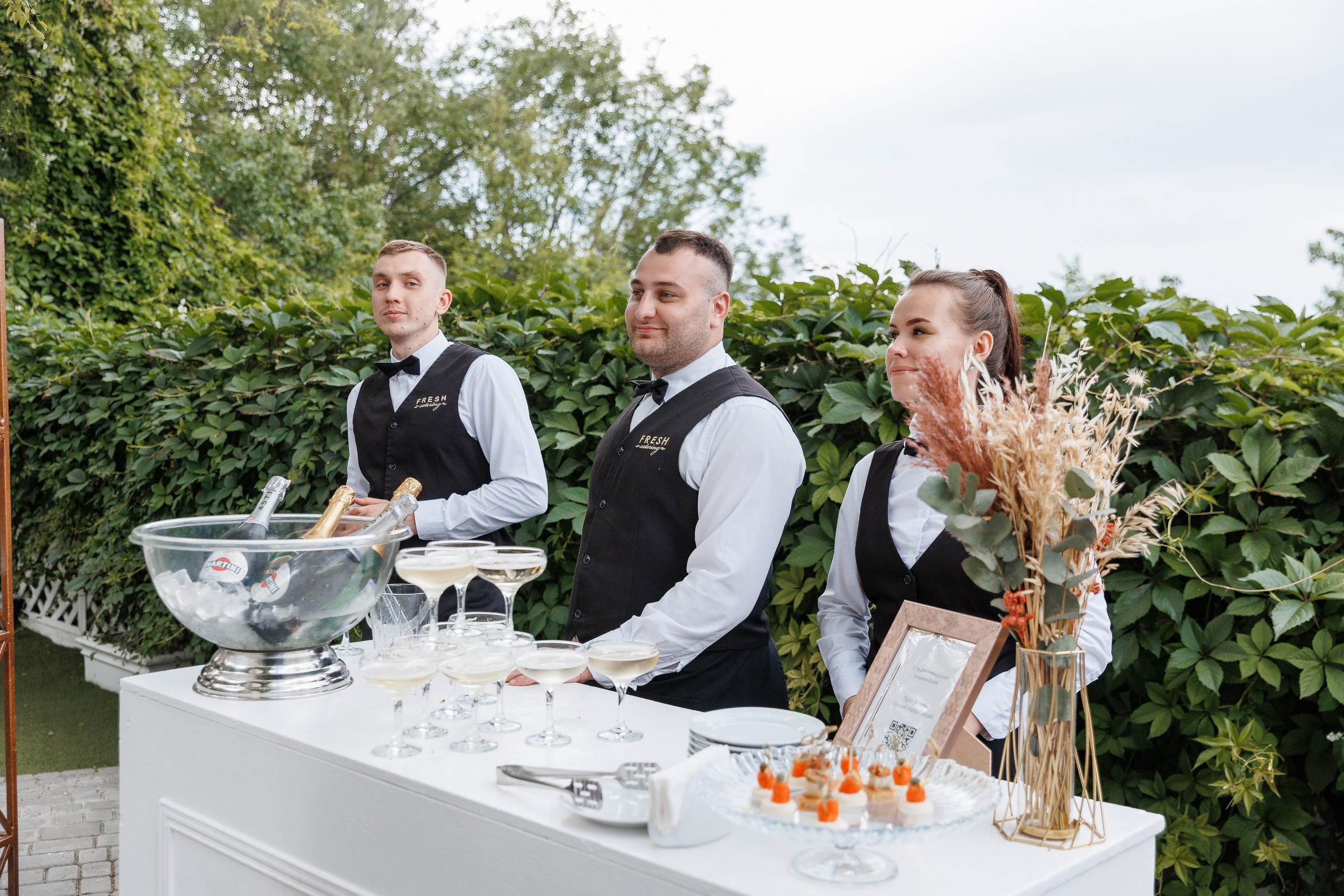 Южная терраса с бордовыми акцентами. Анонс свадьбы Анастасии и Ивана. Свадебный фотограф в Крыму и Севастополе Ольга Баскакова