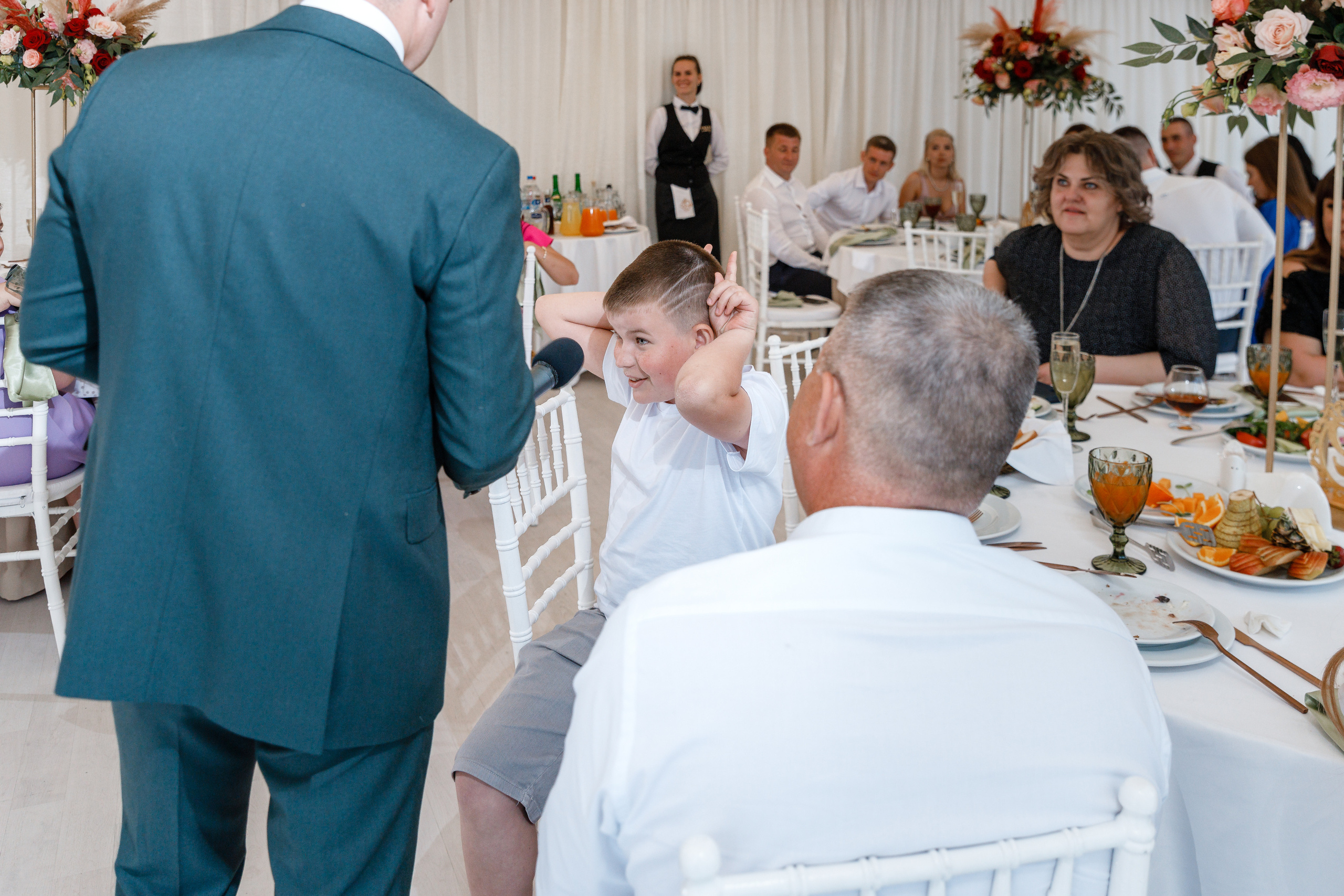 Южная терраса с бордовыми акцентами. Анонс свадьбы Анастасии и Ивана. Свадебный фотограф в Крыму и Севастополе Ольга Баскакова