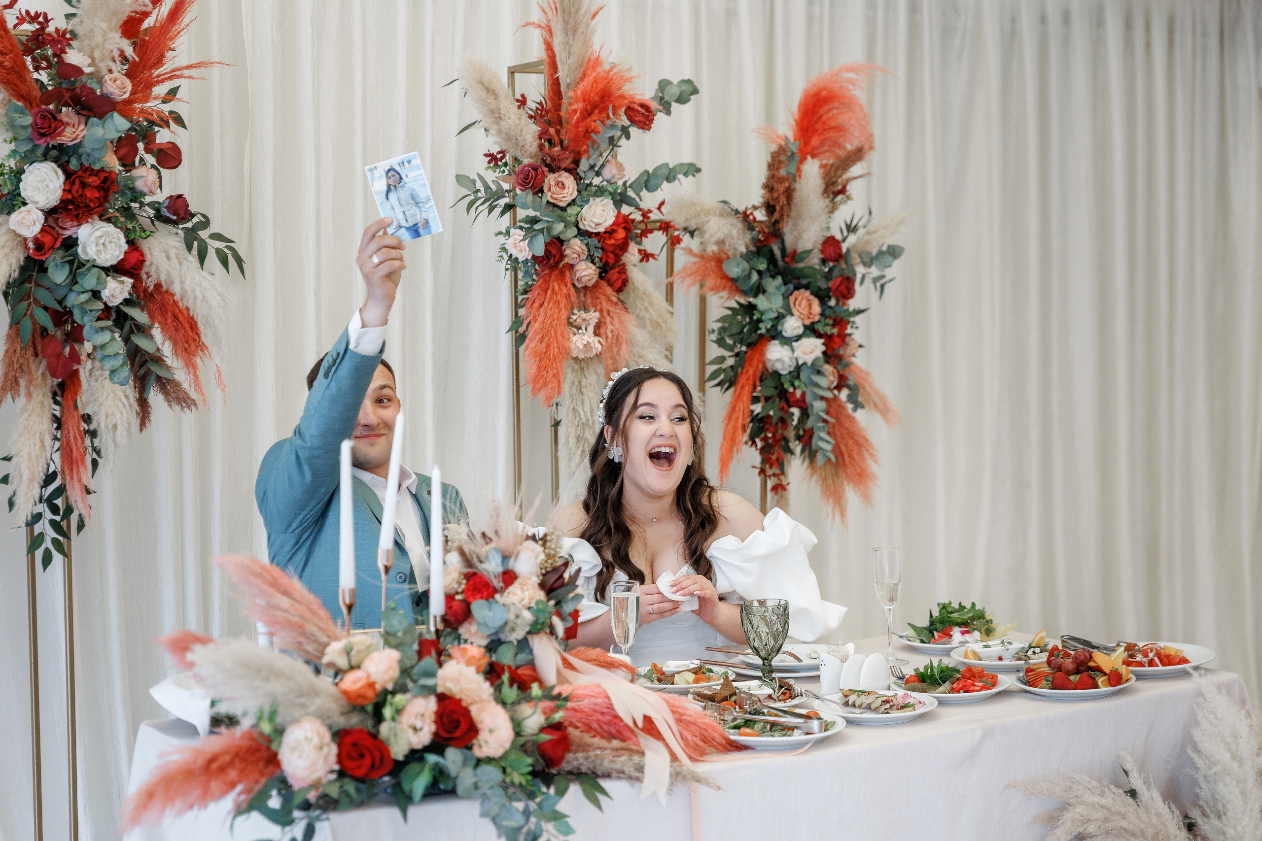 Южная терраса с бордовыми акцентами. Анонс свадьбы Анастасии и Ивана. Свадебный фотограф в Крыму и Севастополе Ольга Баскакова