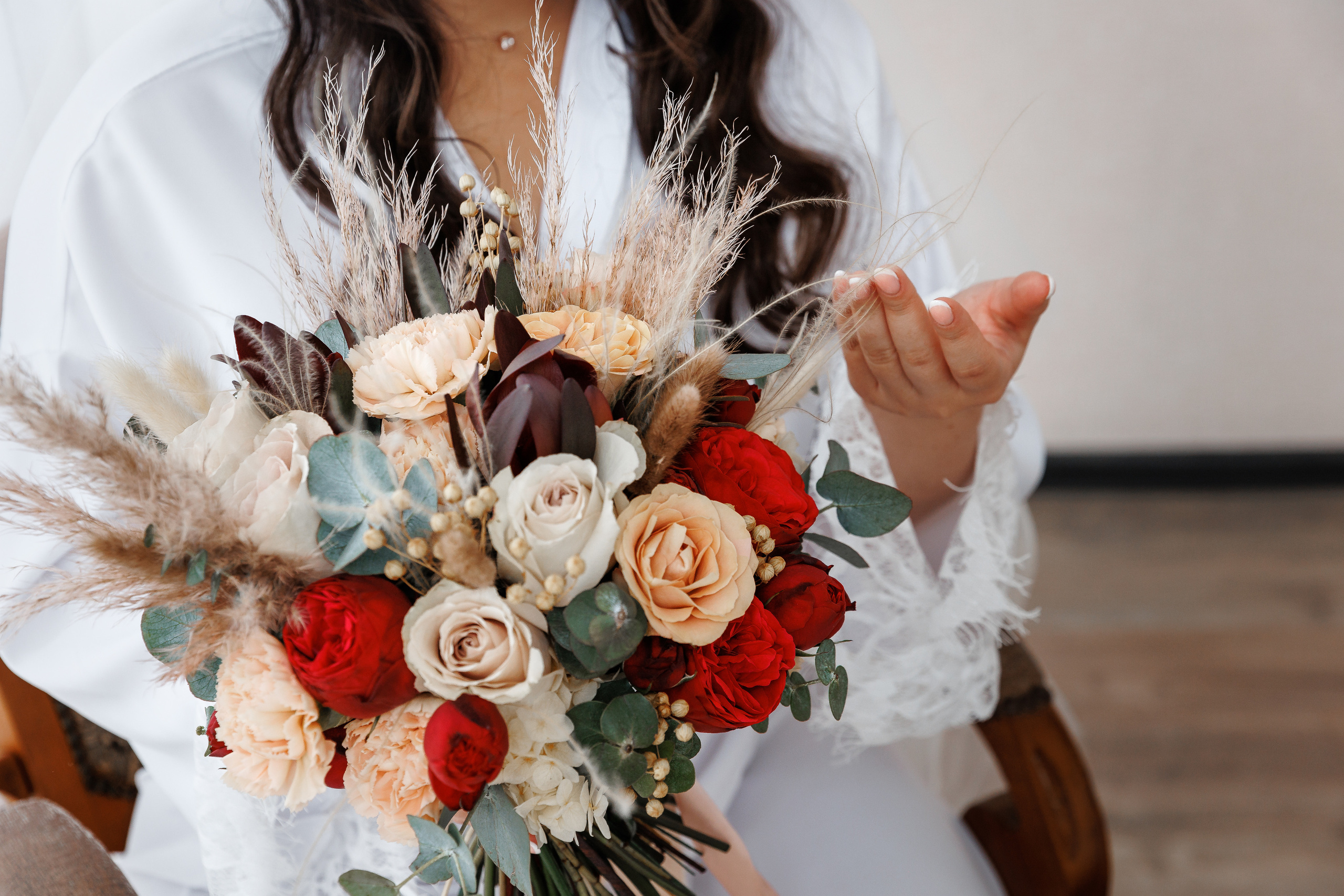 Южная терраса с бордовыми акцентами. Анонс свадьбы Анастасии и Ивана. Свадебный фотограф в Крыму и Севастополе Ольга Баскакова