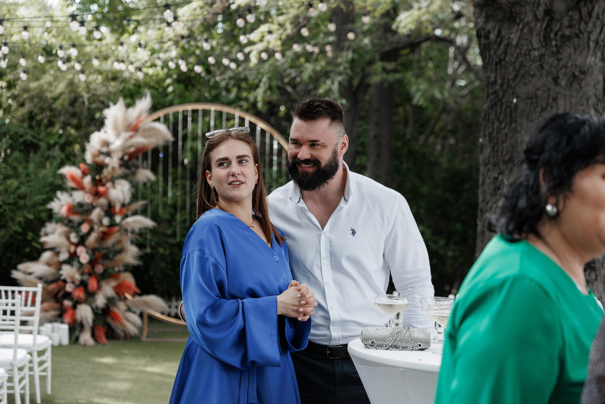 Южная терраса с бордовыми акцентами. Анонс свадьбы Анастасии и Ивана. Свадебный фотограф в Крыму и Севастополе Ольга Баскакова