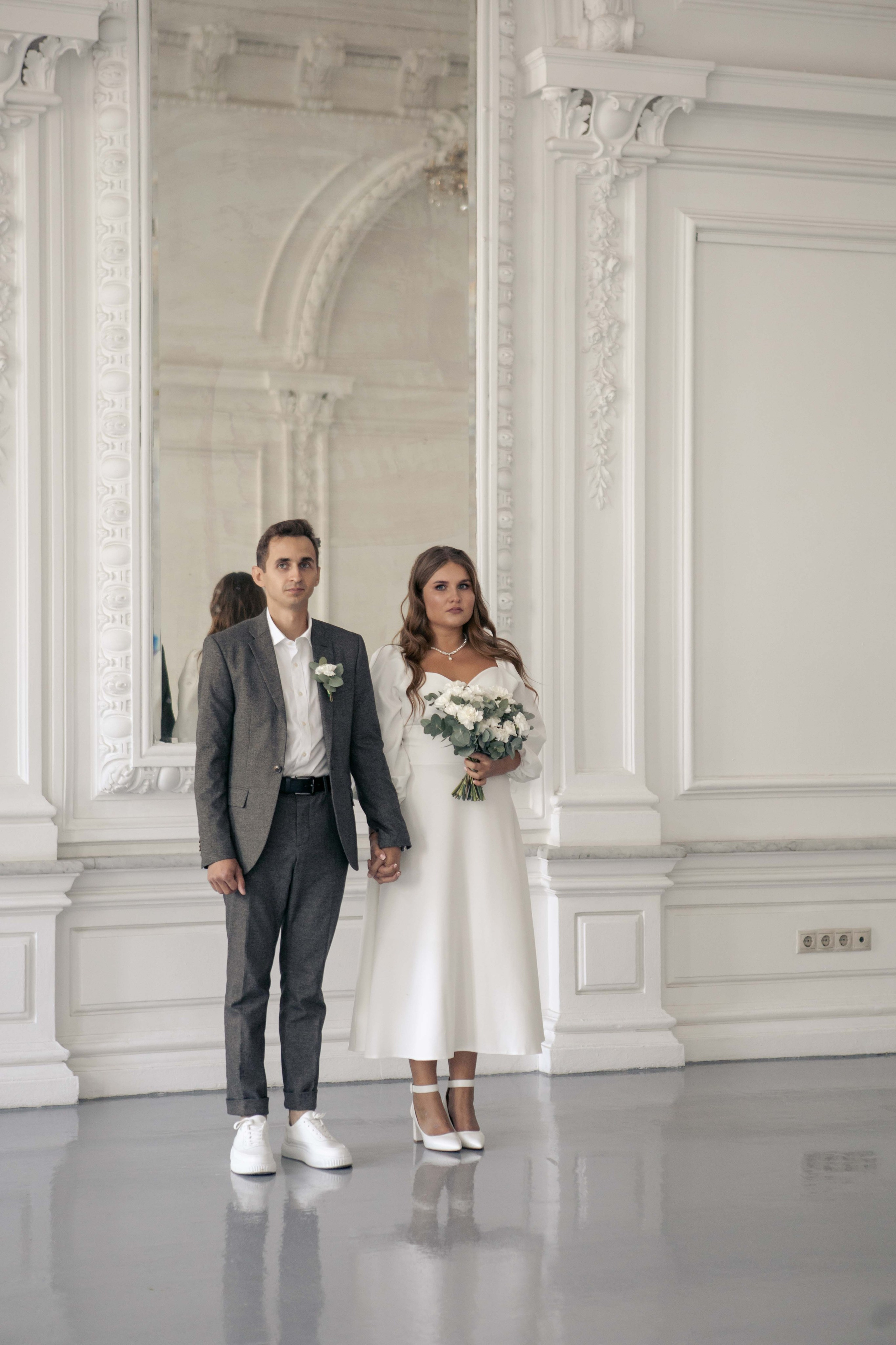 Свадебная фотосессия в Москве в отеле. Фотограф Валерия Горбунова Подольск Бутово Видное Щербинка