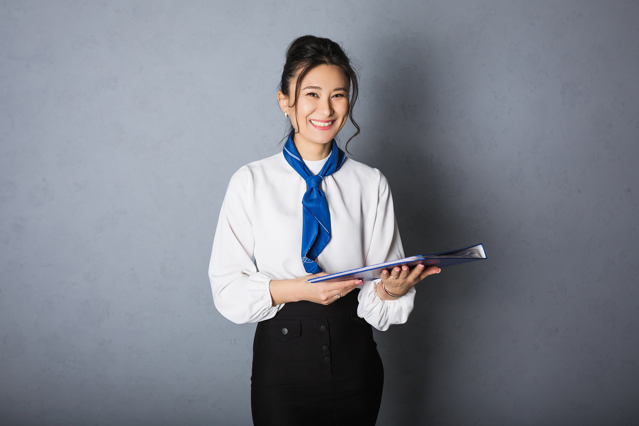 ДЕЛОВЫЕ. Roman Photo