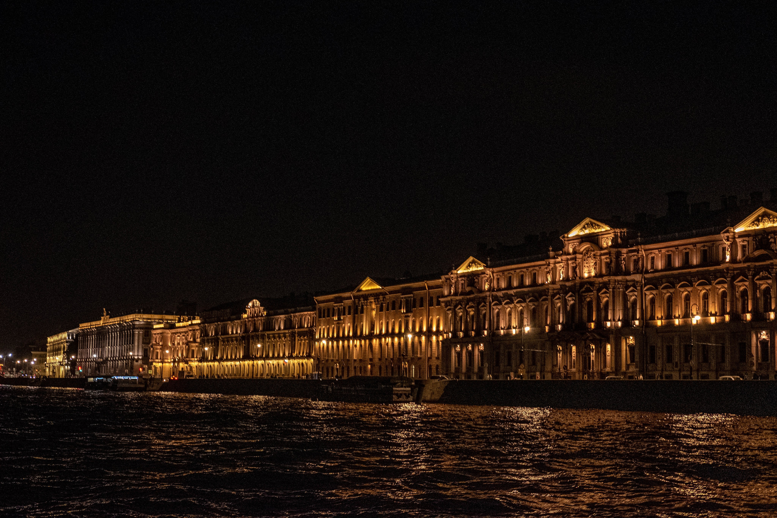 Питер 2024. Свадебный и семейный фотограф в Новосибирске, Санкт-Петербурге, Москве