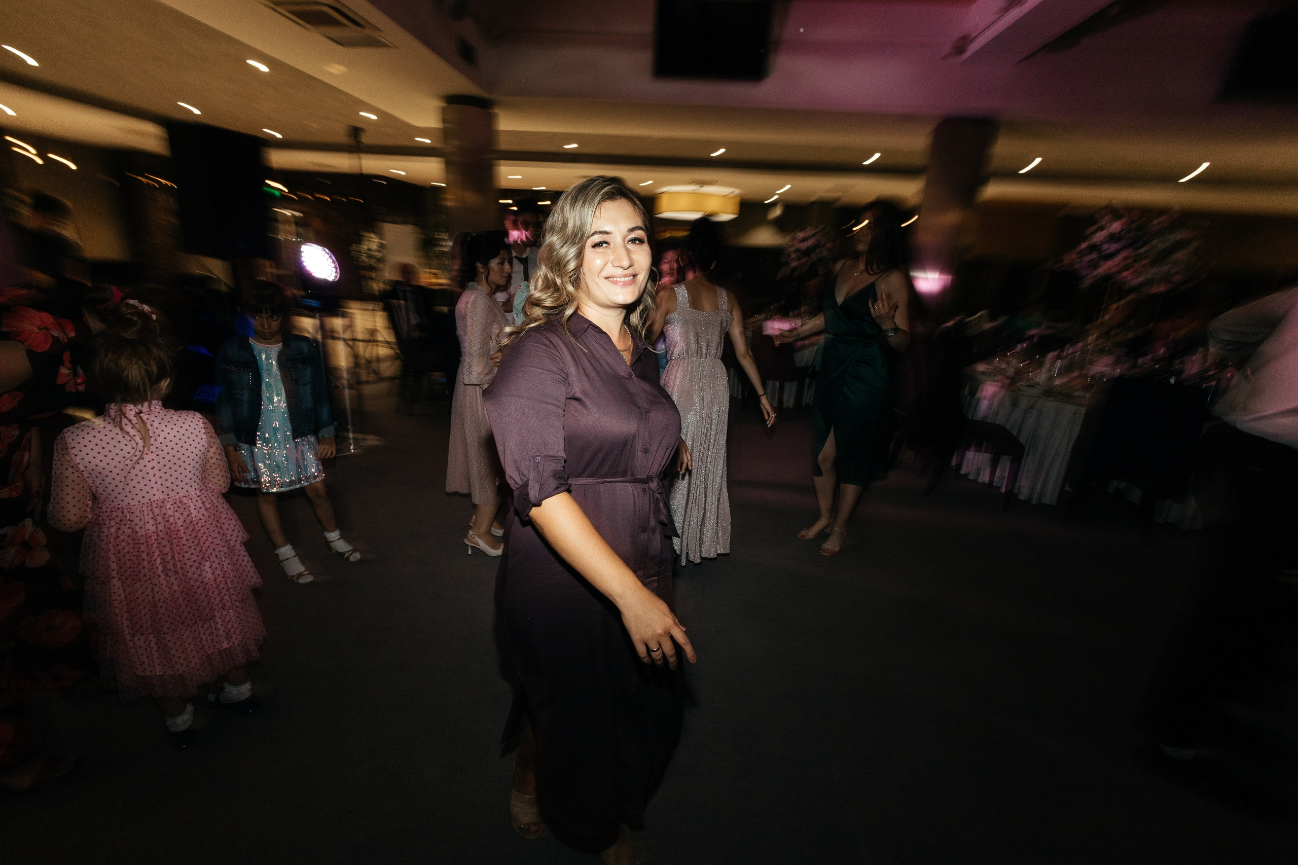 Свадебный фотограф Уфа — Руслан ГабдлисламовЖивые эмоции, красивые кадры, воспоминания на всю жизнь.Работаю по всей Республике Башкортоста. Свадебный фотограф Уфа Руслан Габдлисламов