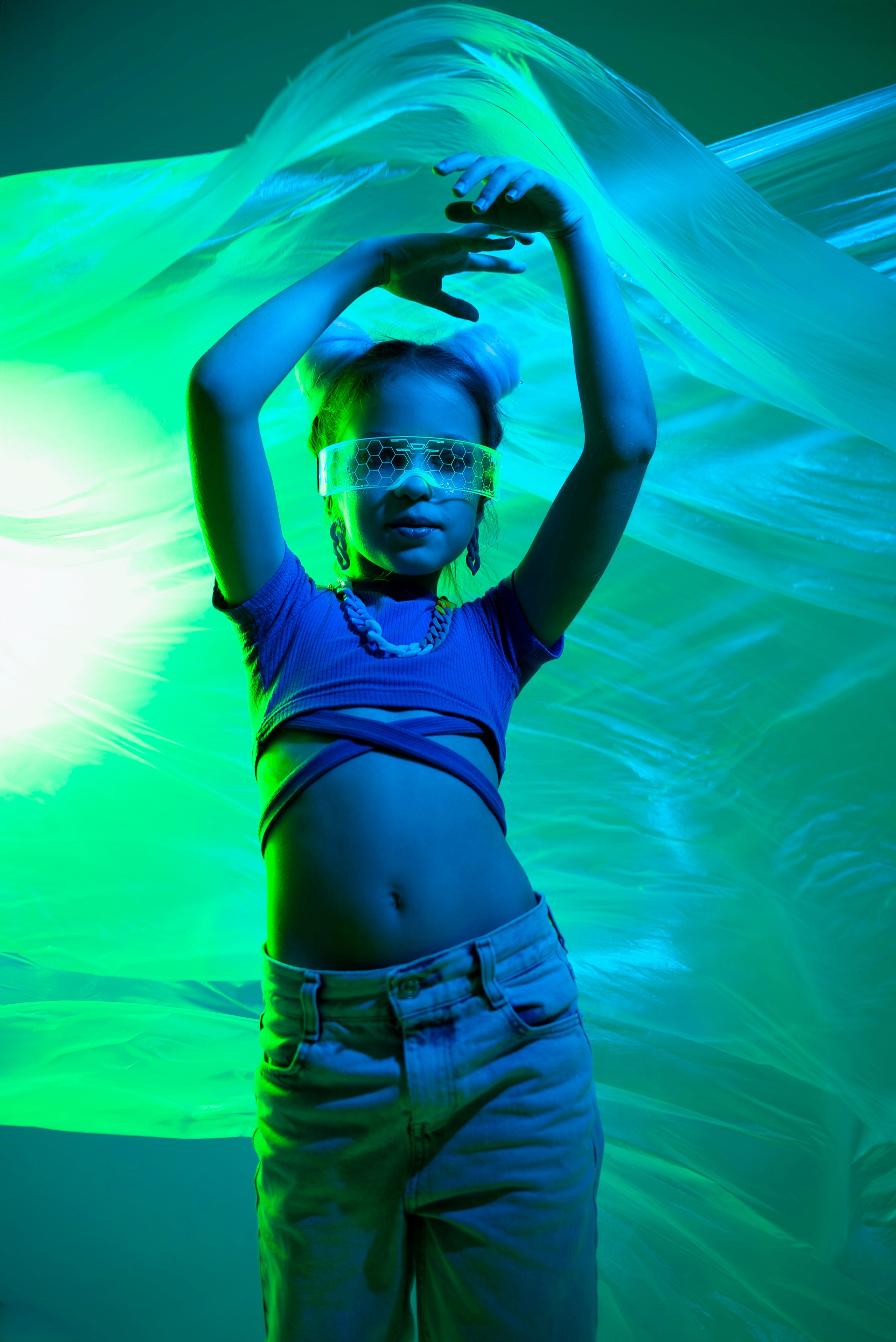 Детская фотосессия в стиле киберпанк