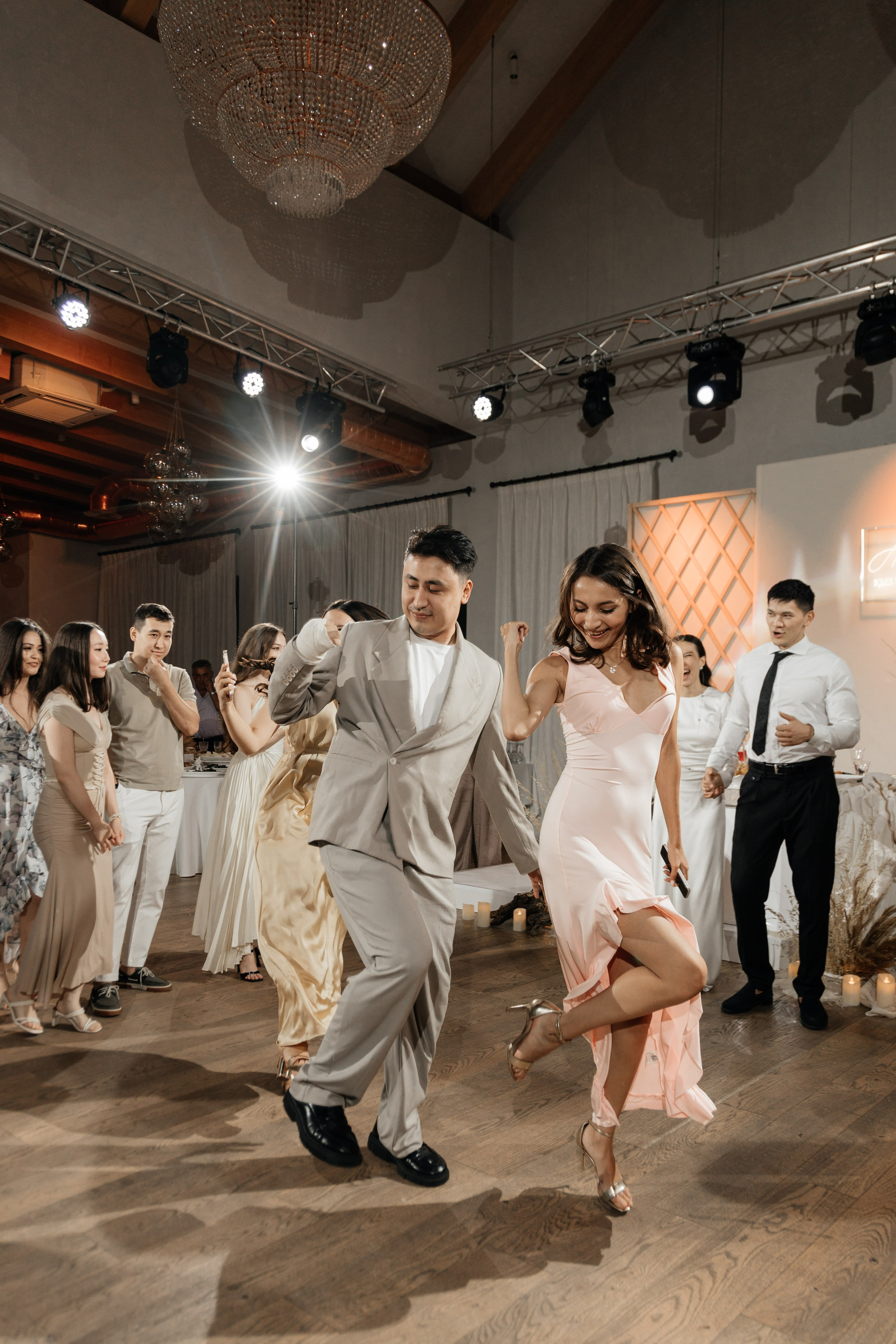 Azhar Uzatu. Свадебный фотограф Алматы