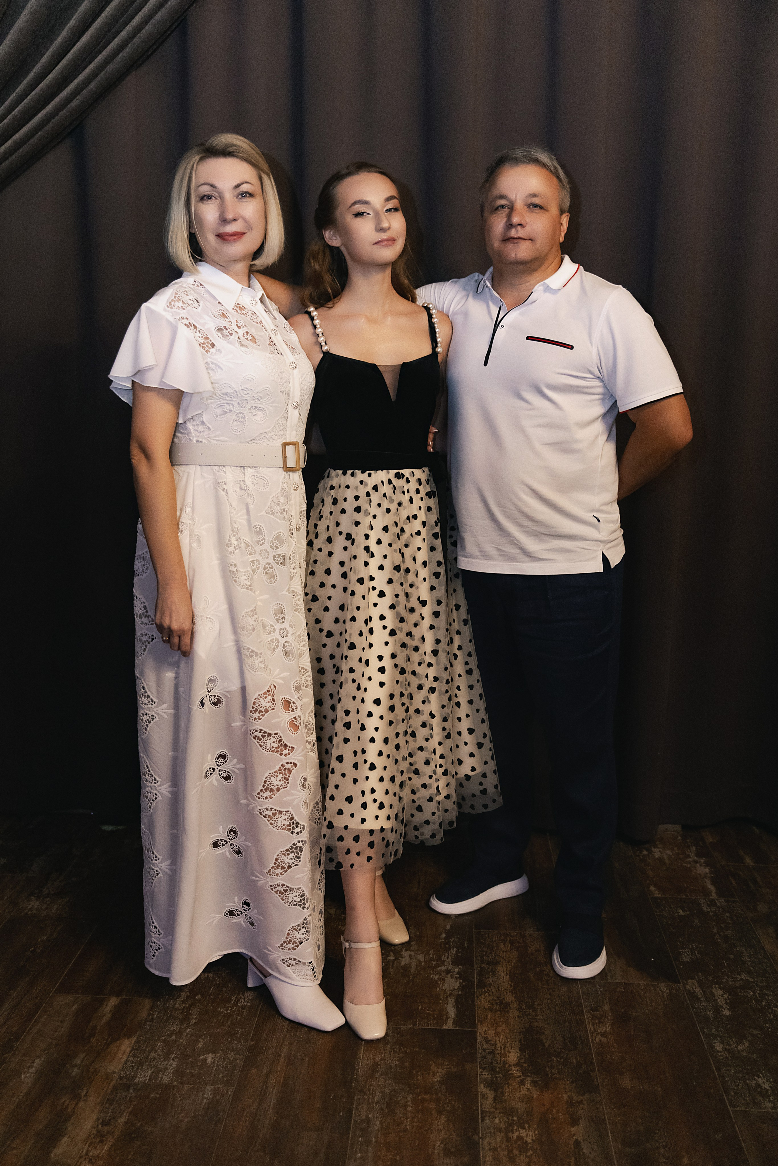 11 класс Гимназия 69. Фотограф и Видеограф в Краснодаре Юлия Солодченко