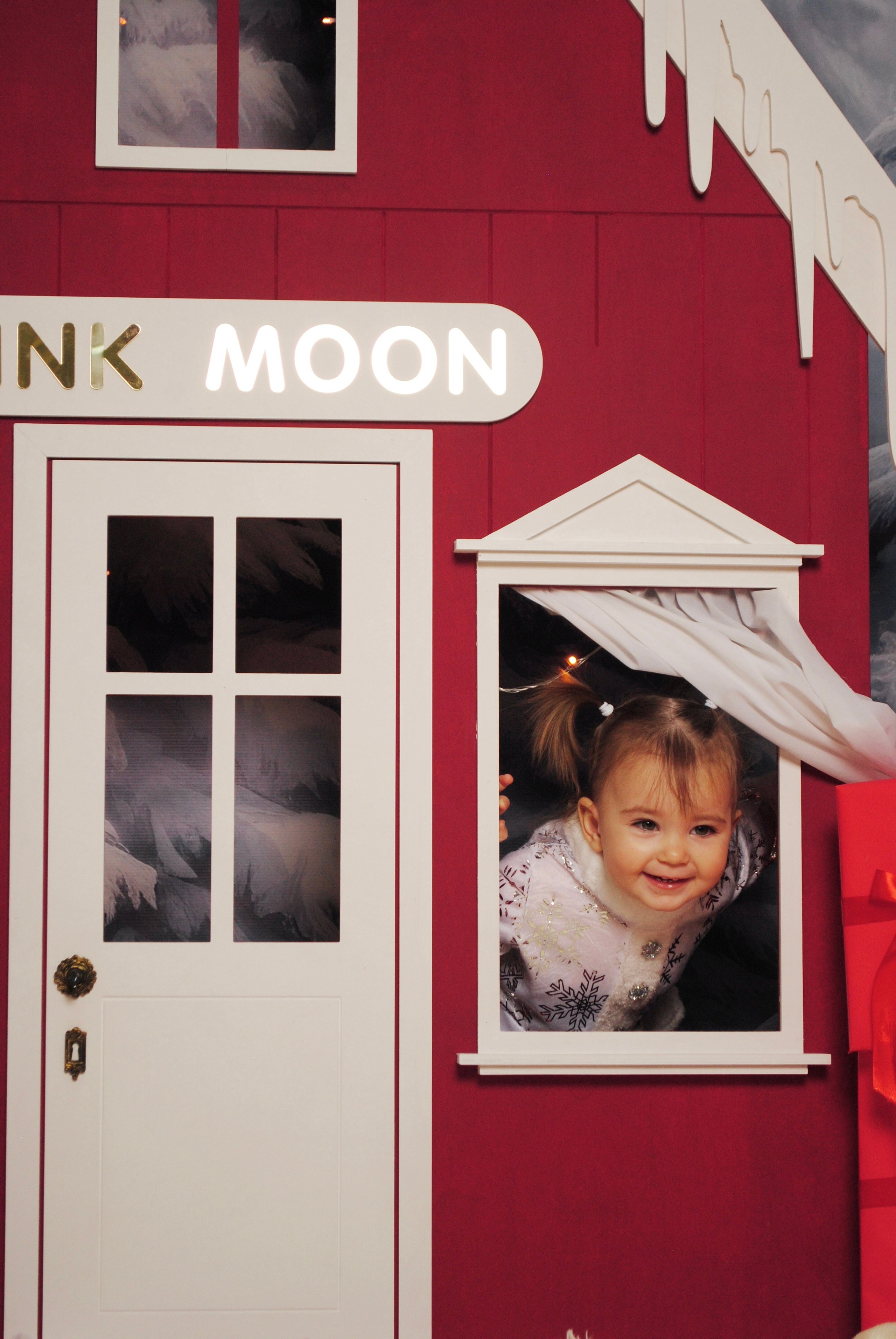 Анастасия и дочери. Фотограф Мария Мусаелян