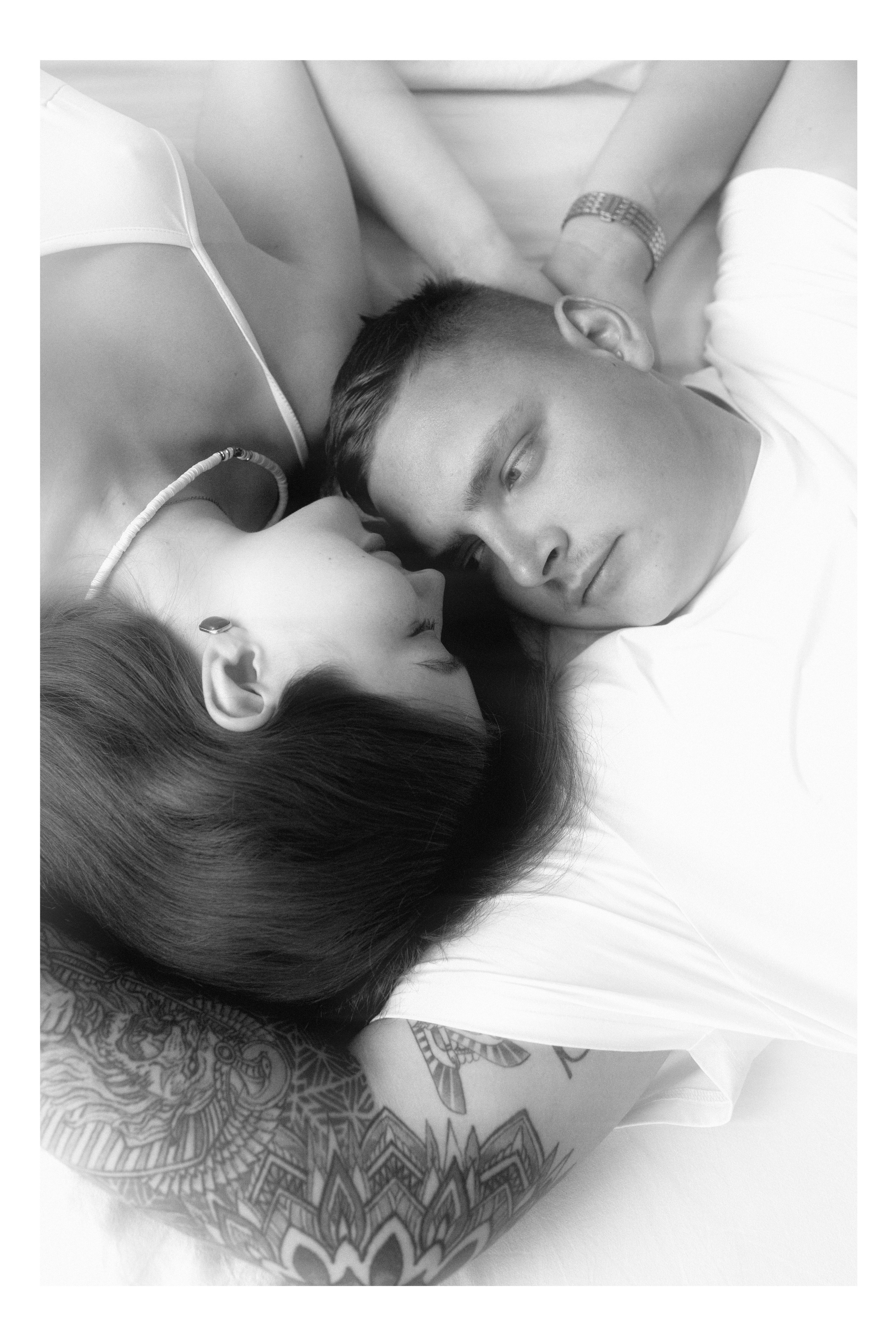 Студийная фотосессия прекрасной пары Арины и Юрия. Семейный и детский фотограф Майя Гришина